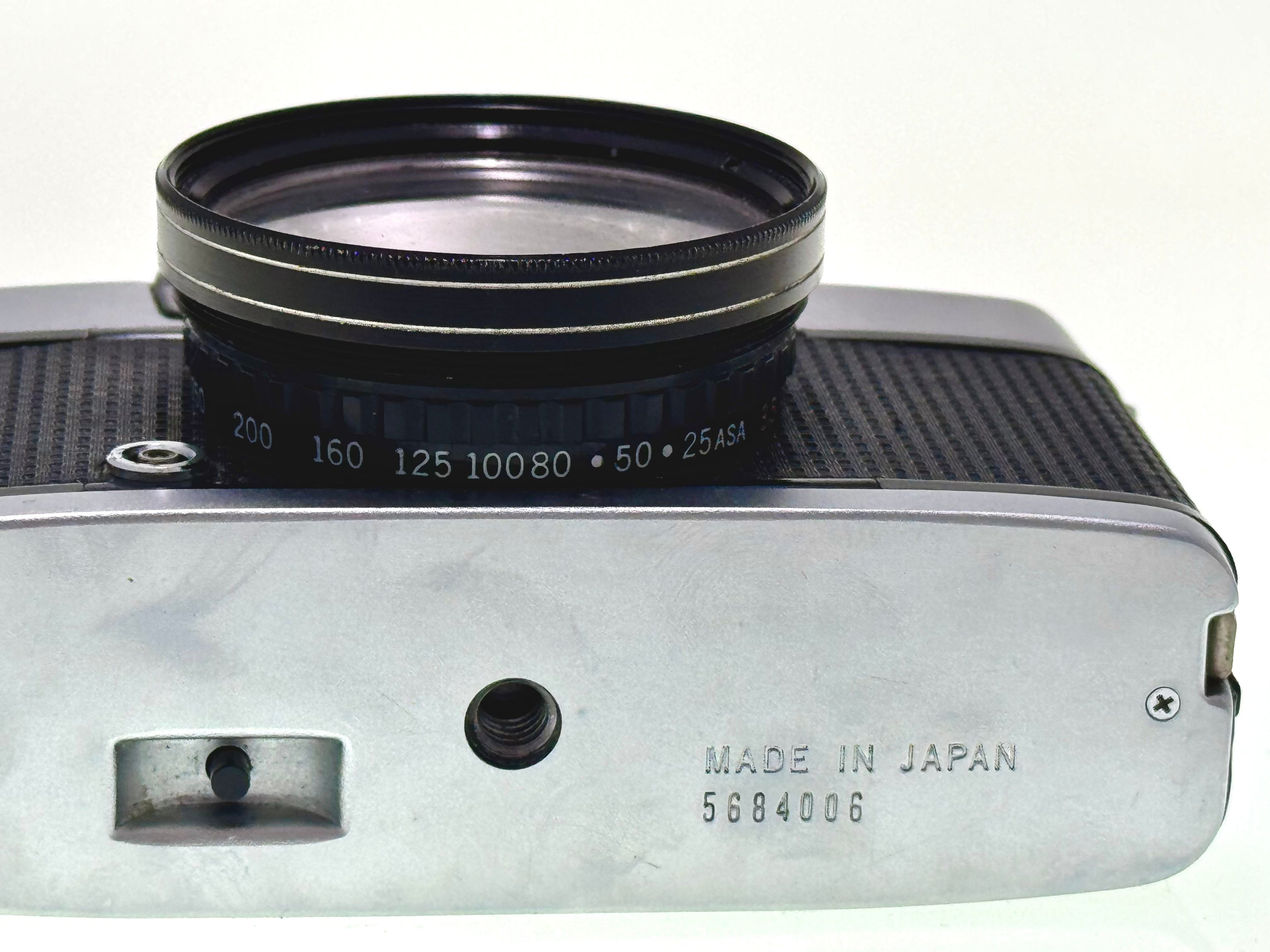 1973 Olympus Pen EE - 3 