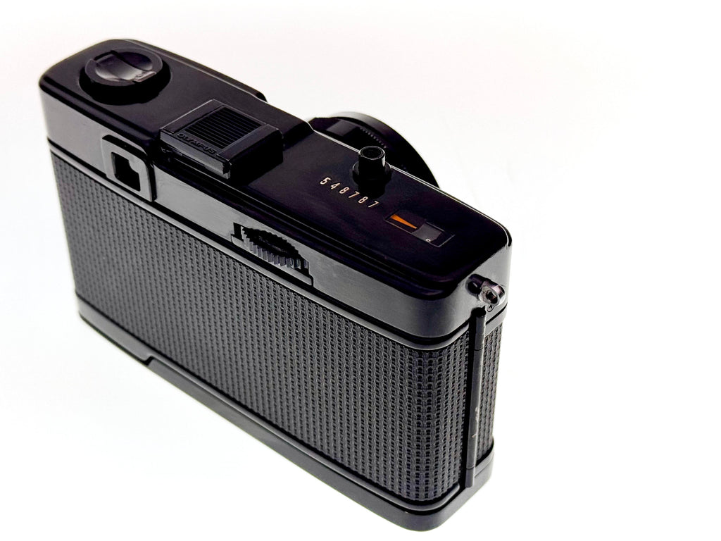 Vintage Olympus Rare All Black Trip 35 with Leather case (Exc)