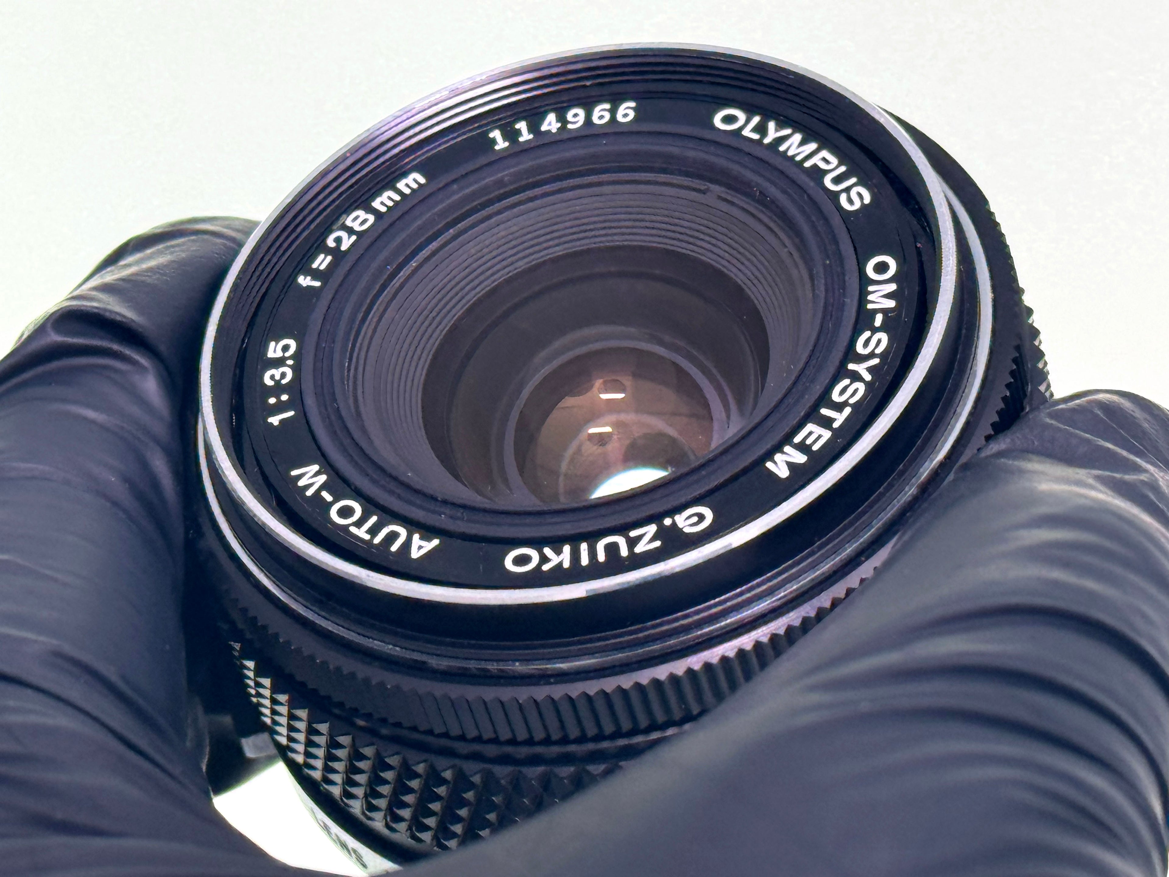 Vintage Olympus G.Zuiko 28mm F3.5 Silvernose Wide Angle Lens (Gd)