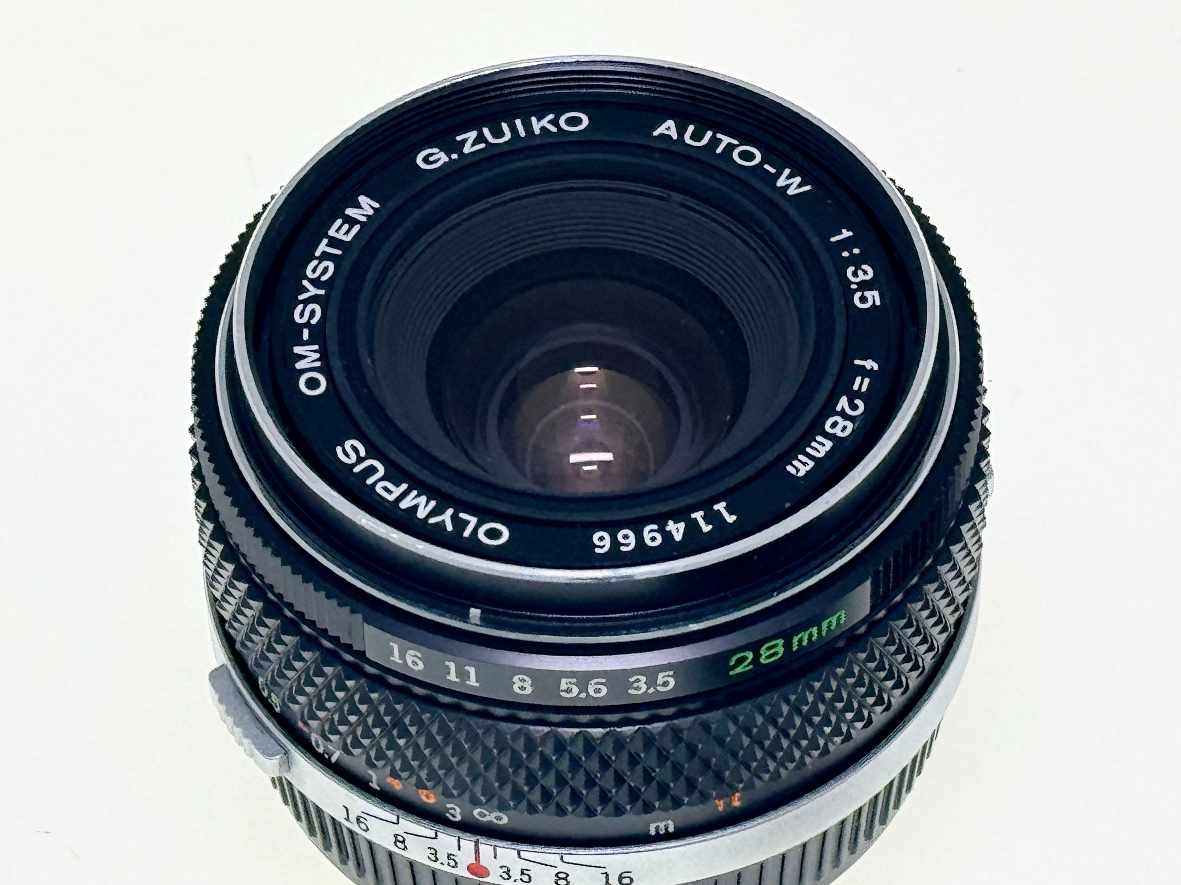 Vintage Olympus G.Zuiko 28mm F3.5 Silvernose Wide Angle Lens (Gd)