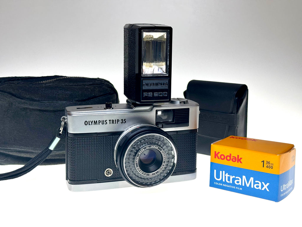 Vintage Olympus Trip 35 Film Photographers kit with Flash, Case and Kodak Film (Exc)