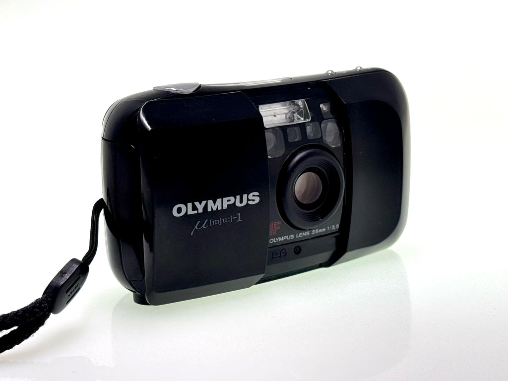 Vintage Olympus mju i Quartz/Date (Av)