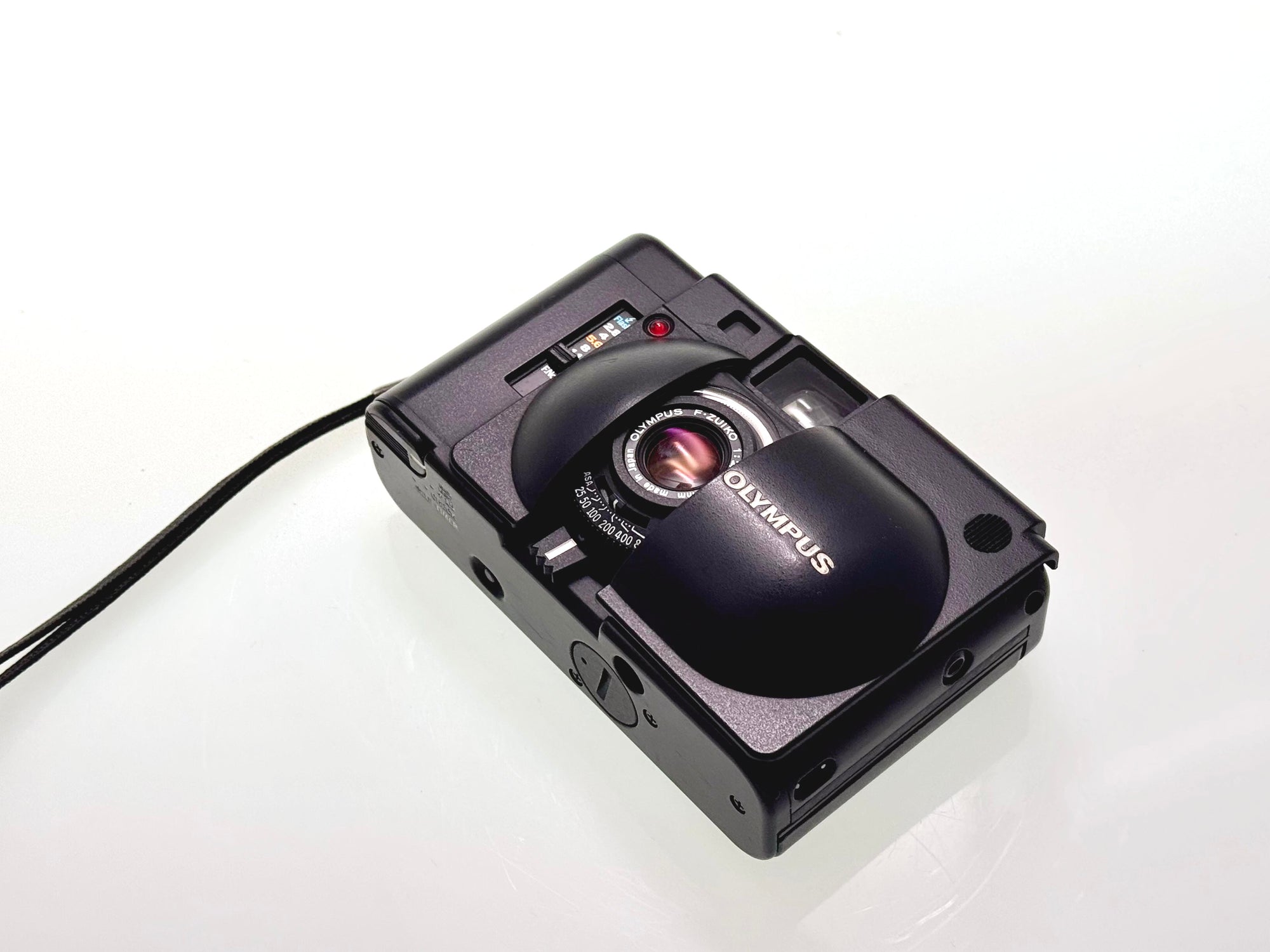Vintage Olympus XA Rangefinder Film Camera. (Vg)
