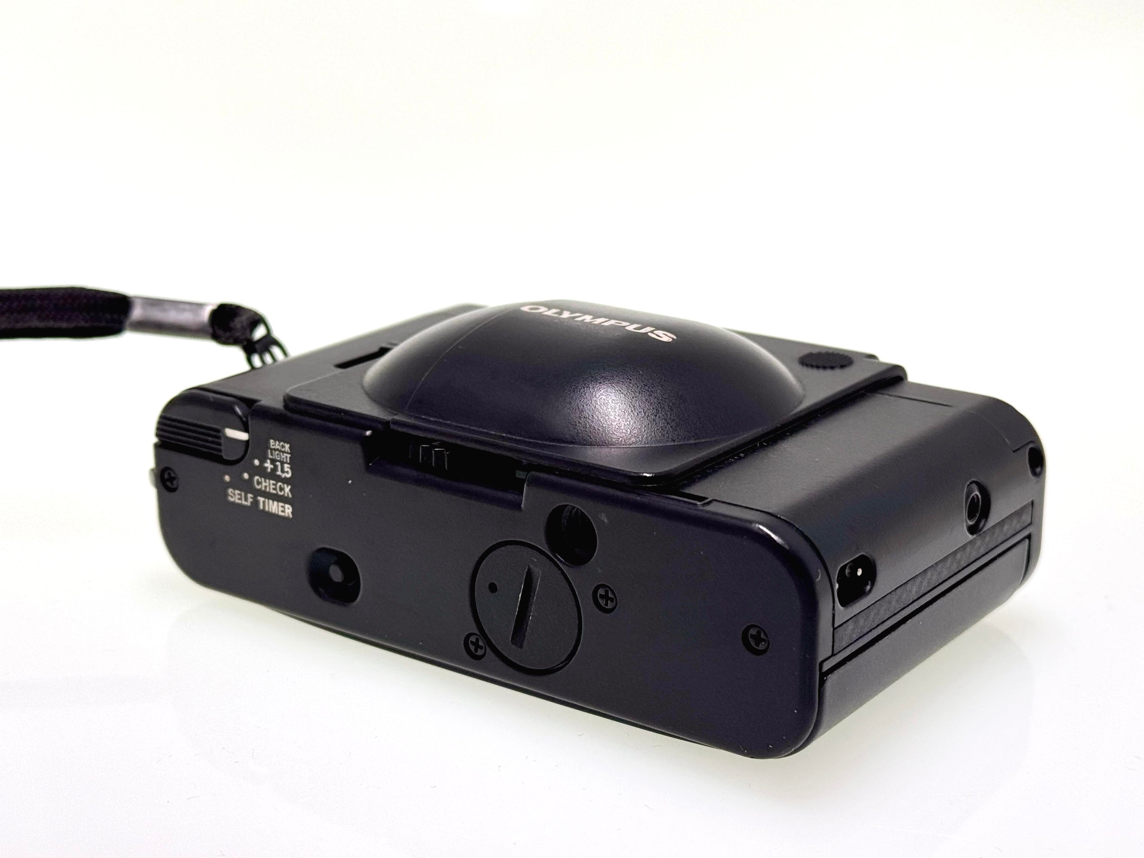 Vintage Olympus XA Rangefinder Film Camera. (Vg)