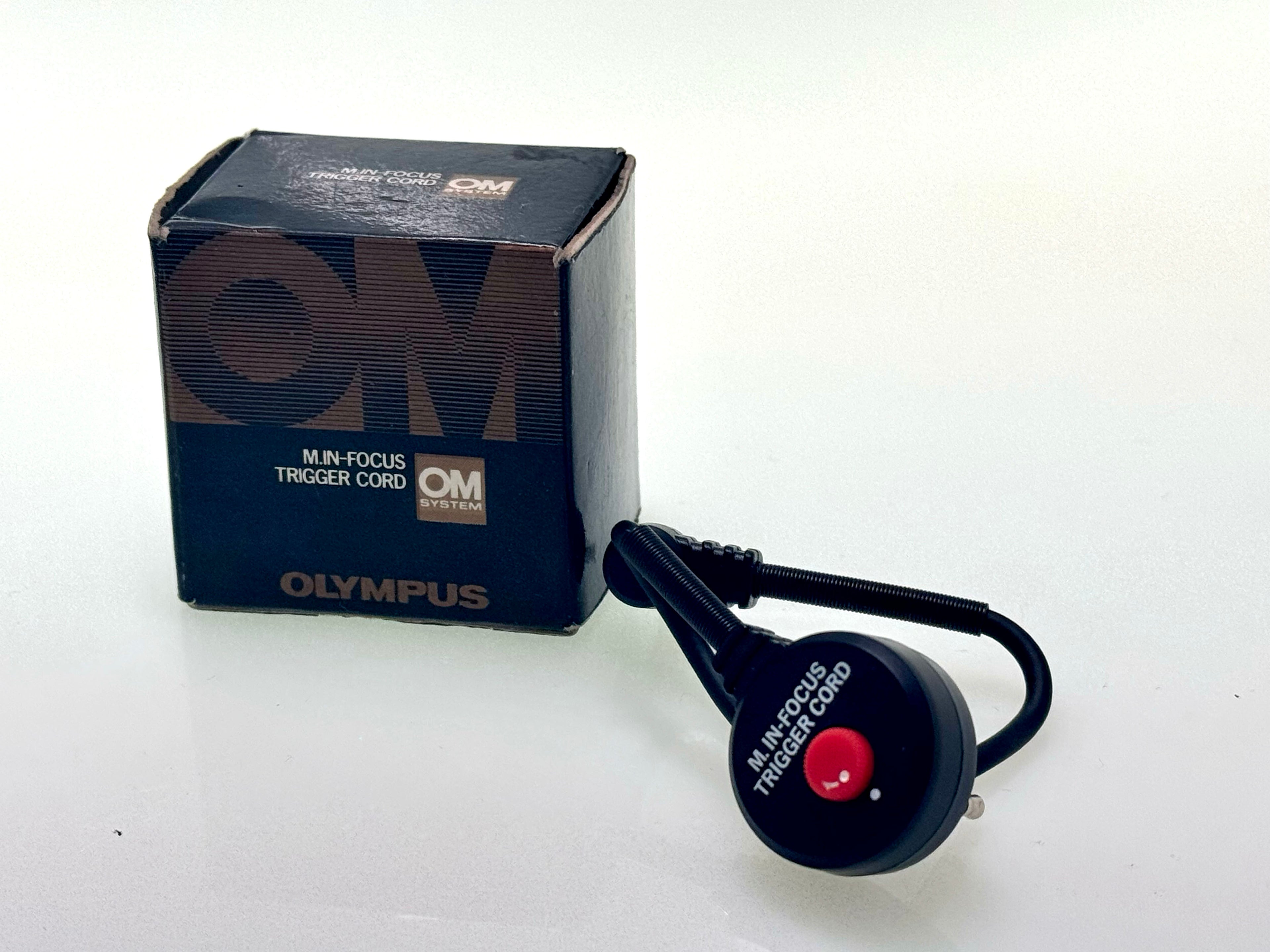 Vintage Olympus M.IN - Focus Trigger Cord (Exc)