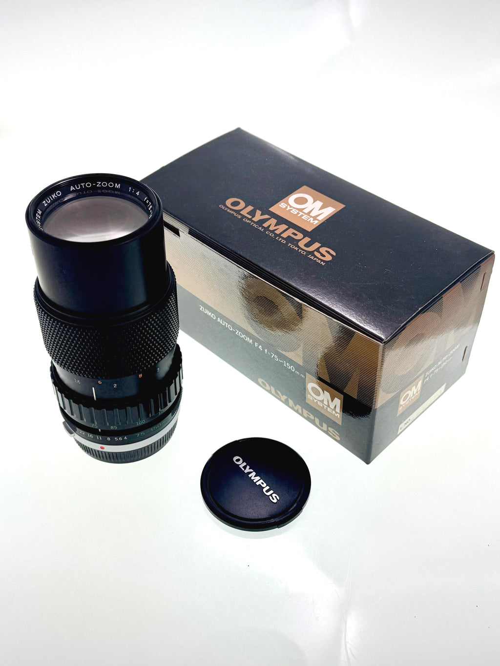 Vintage Olympus Zuiko 75-150mm F4 Zoom Lens. (Vg)