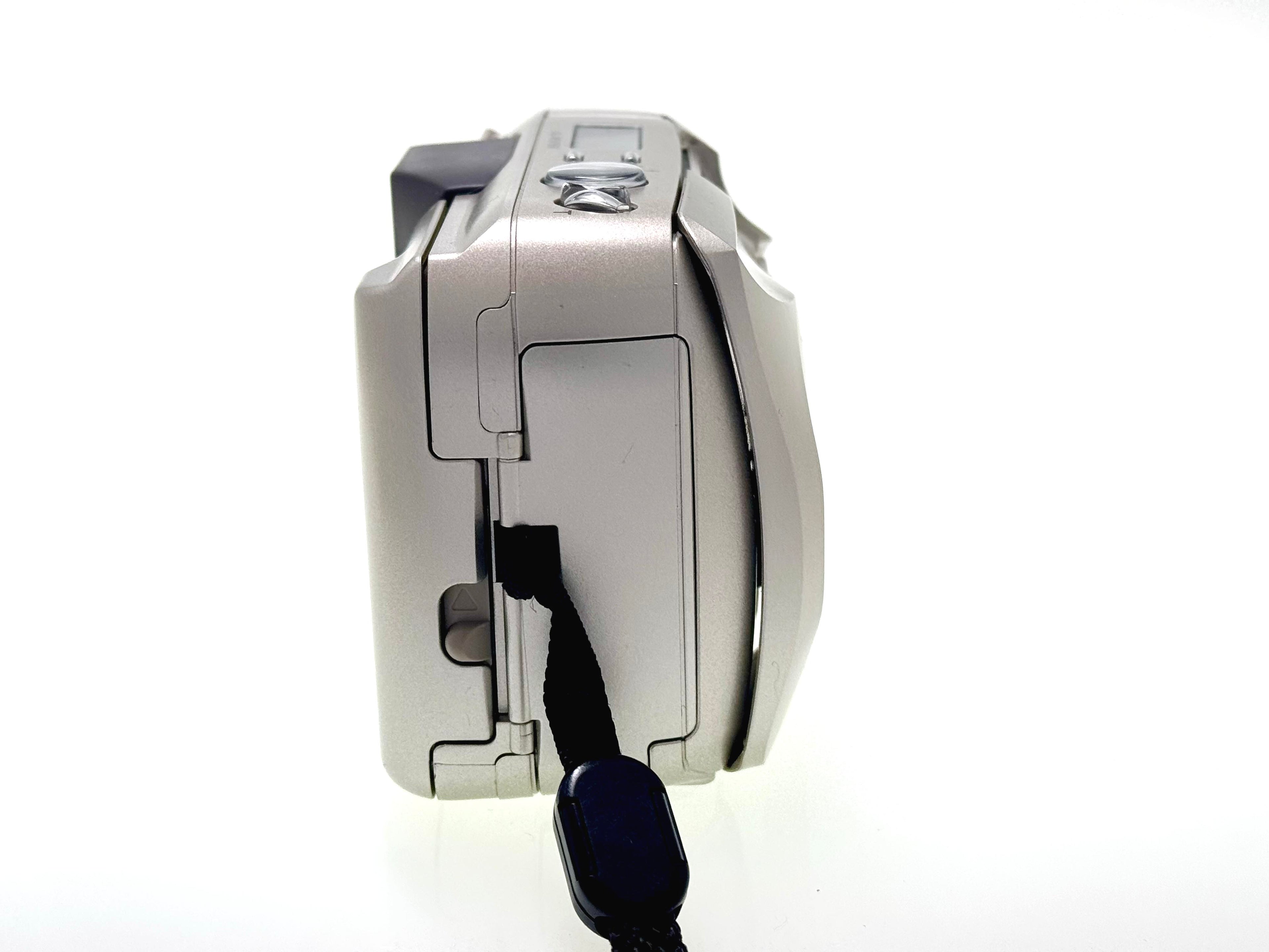 Olympus mju 2 170vf compact point and shoot analogue film camera