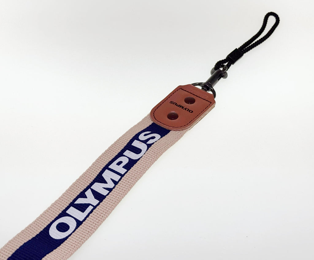 Vintage Original Olympus Hunter Strap, with lanyards.