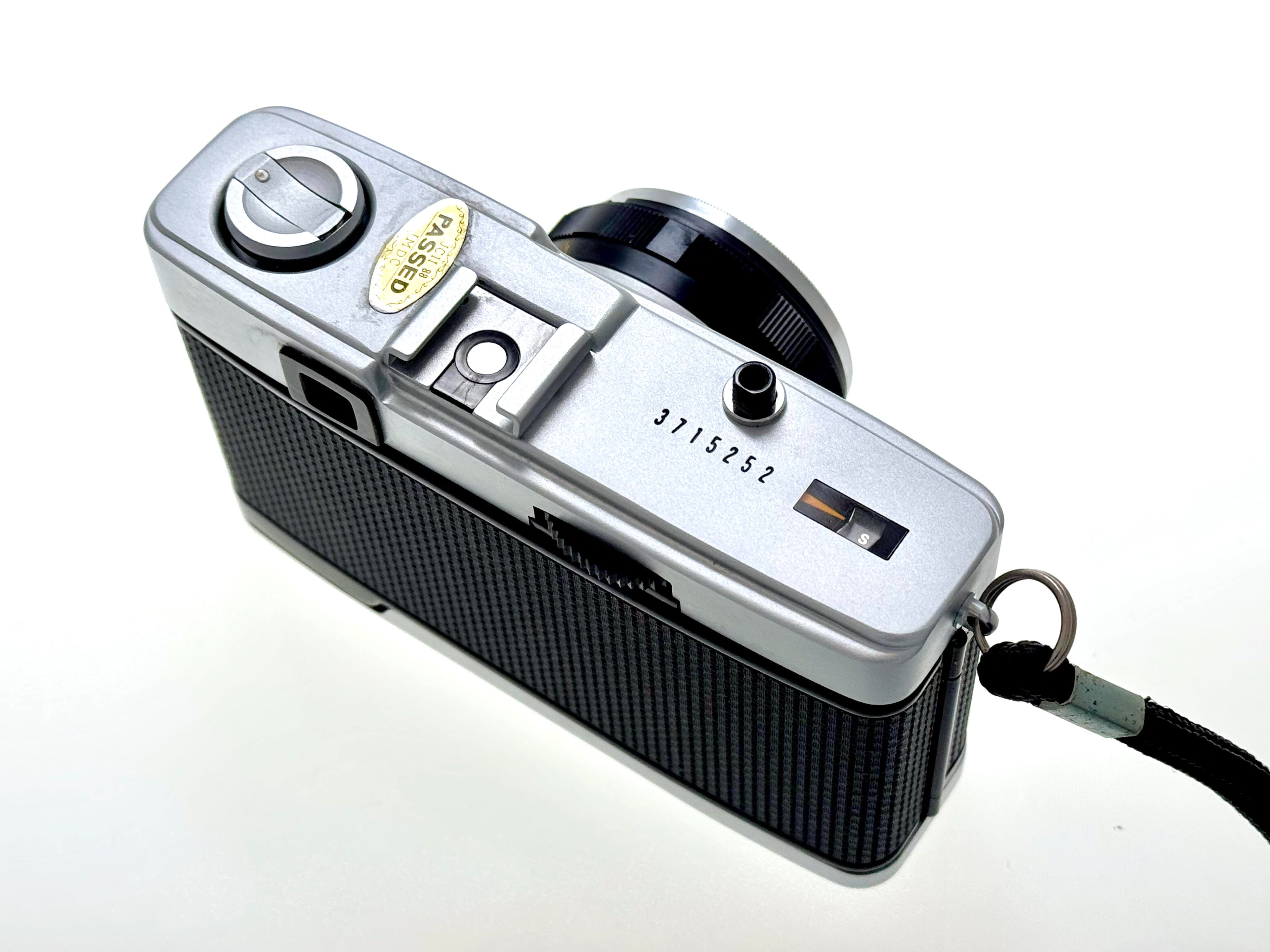 Vintage Olympus Trip 35 - Iconic Camera. (Exc)