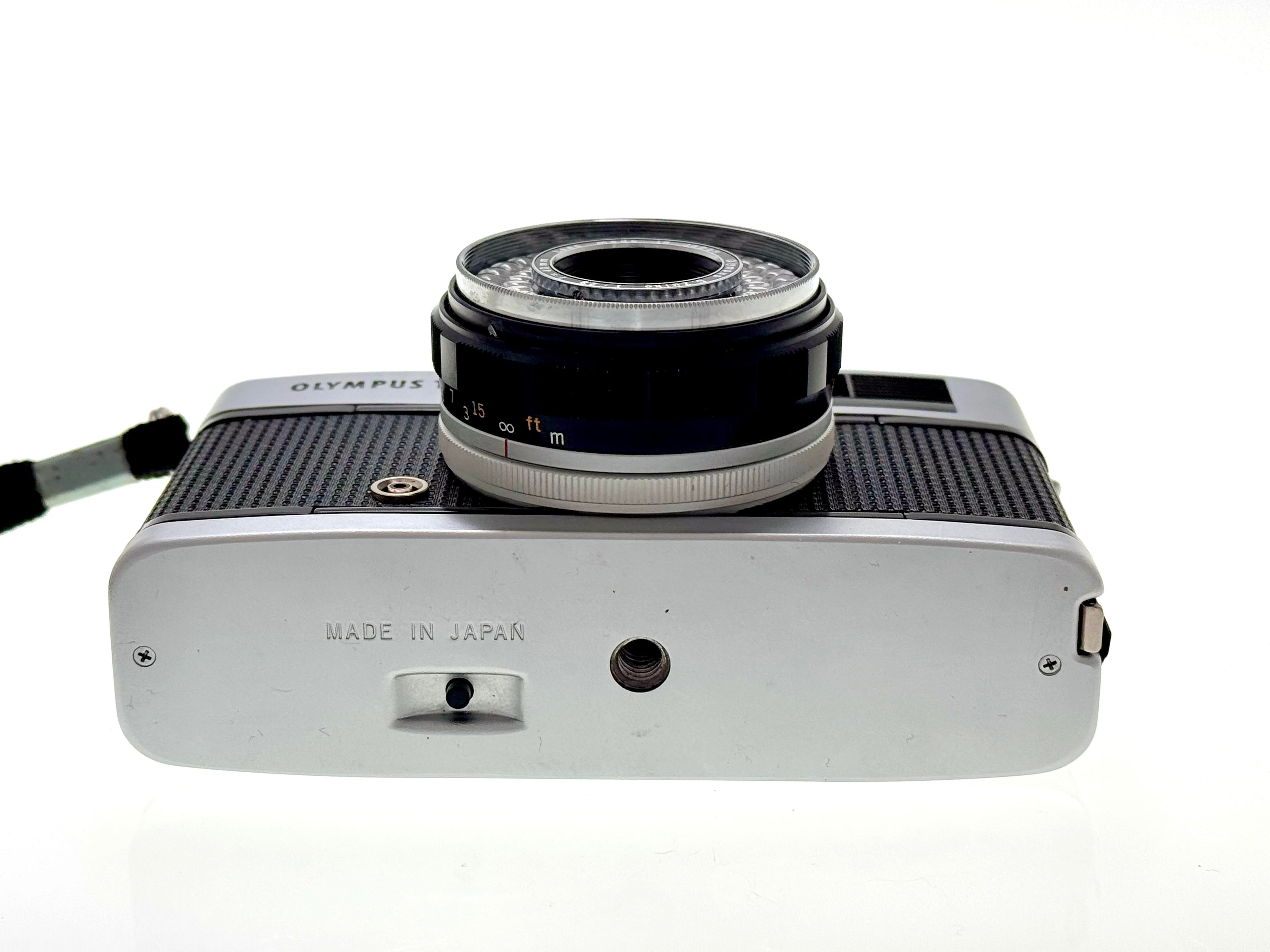 Vintage Olympus Trip 35 - Iconic Camera. (Exc)