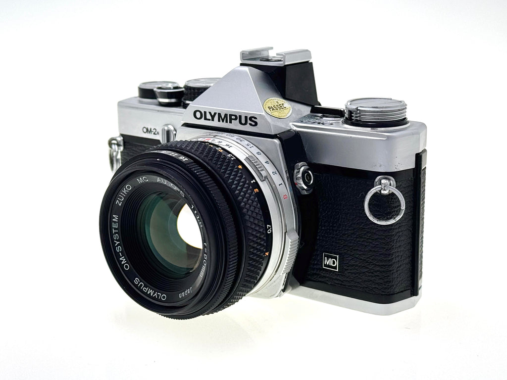 Vintage Olympus OM-2n Film camera with Zuiko 50mm 1.8 Lens (Vg)