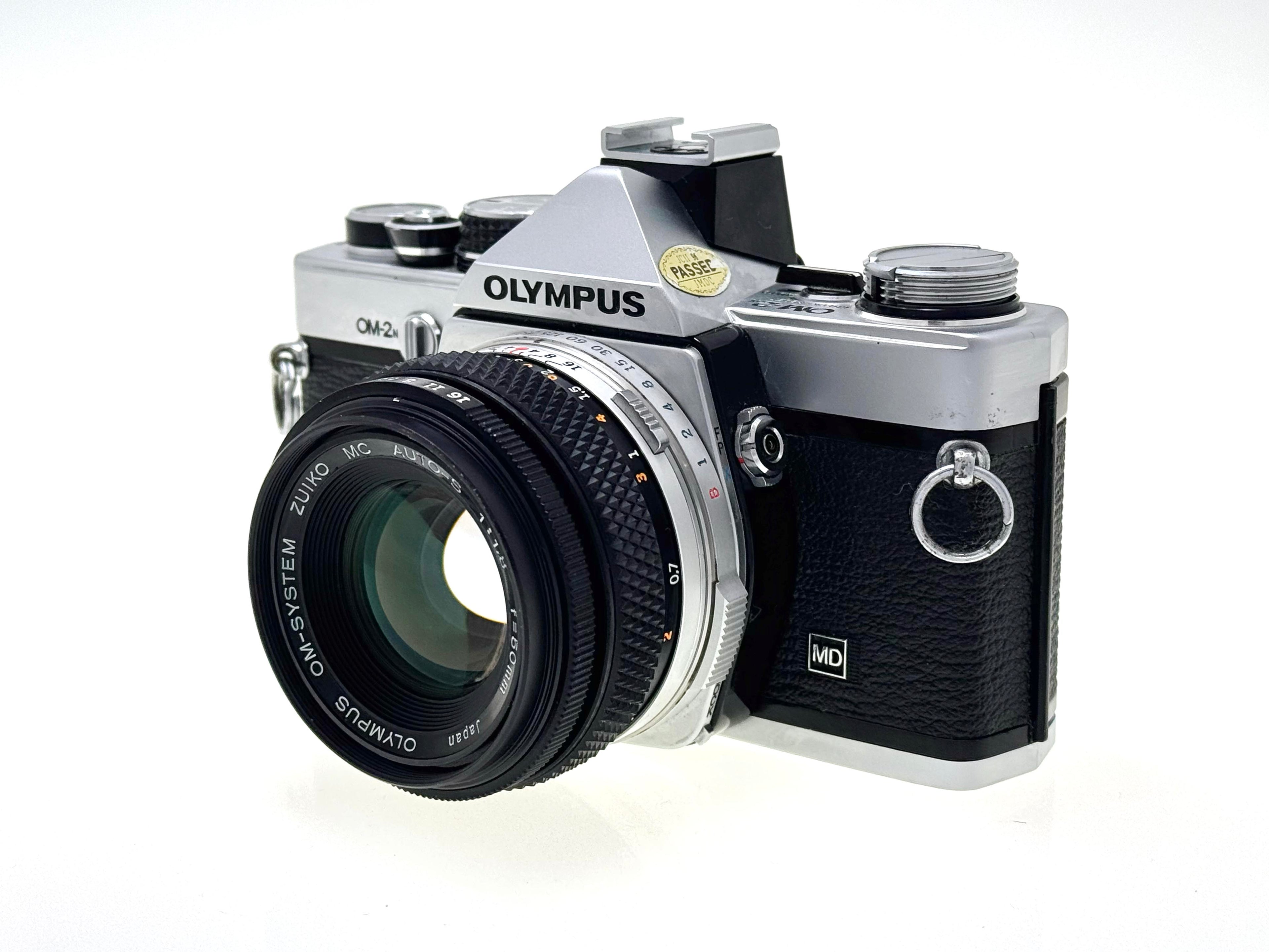 Vintage Olympus OM-2n Film camera with Zuiko 50mm 1.8 Lens (Vg)