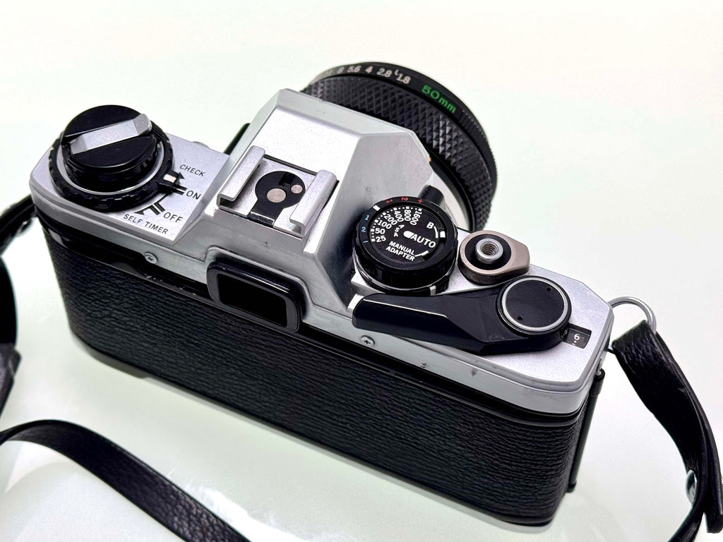 Vintage Olympus OM10 with 50mm Zuiko F1.8 Lens (Gd)
