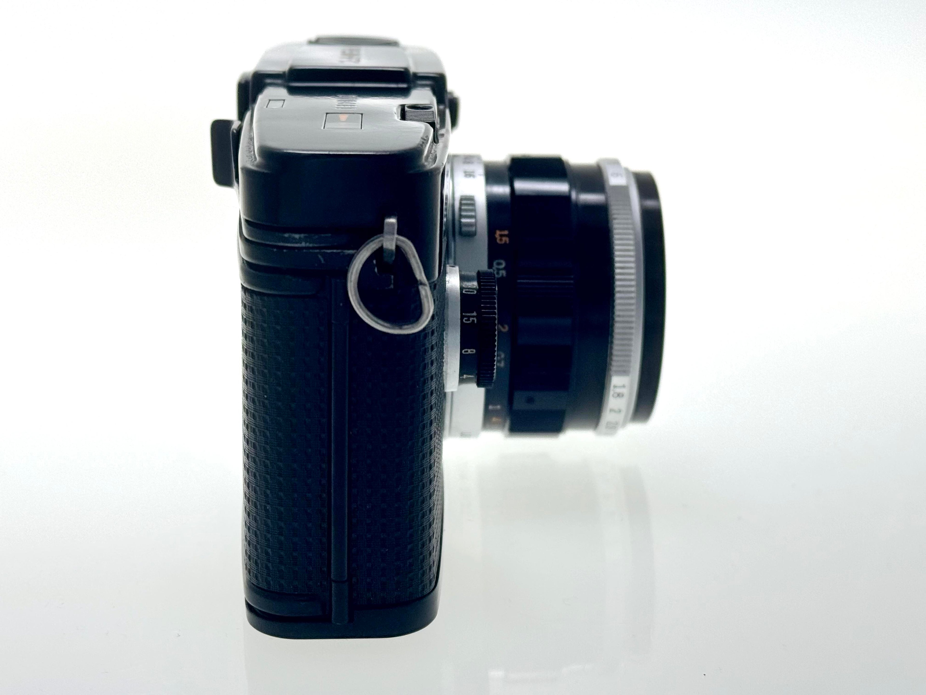 Vintage Black Olympus Pen FT Half-Frame Film Camera with Zuiko 38mm F1.8 Lens. (Exc)