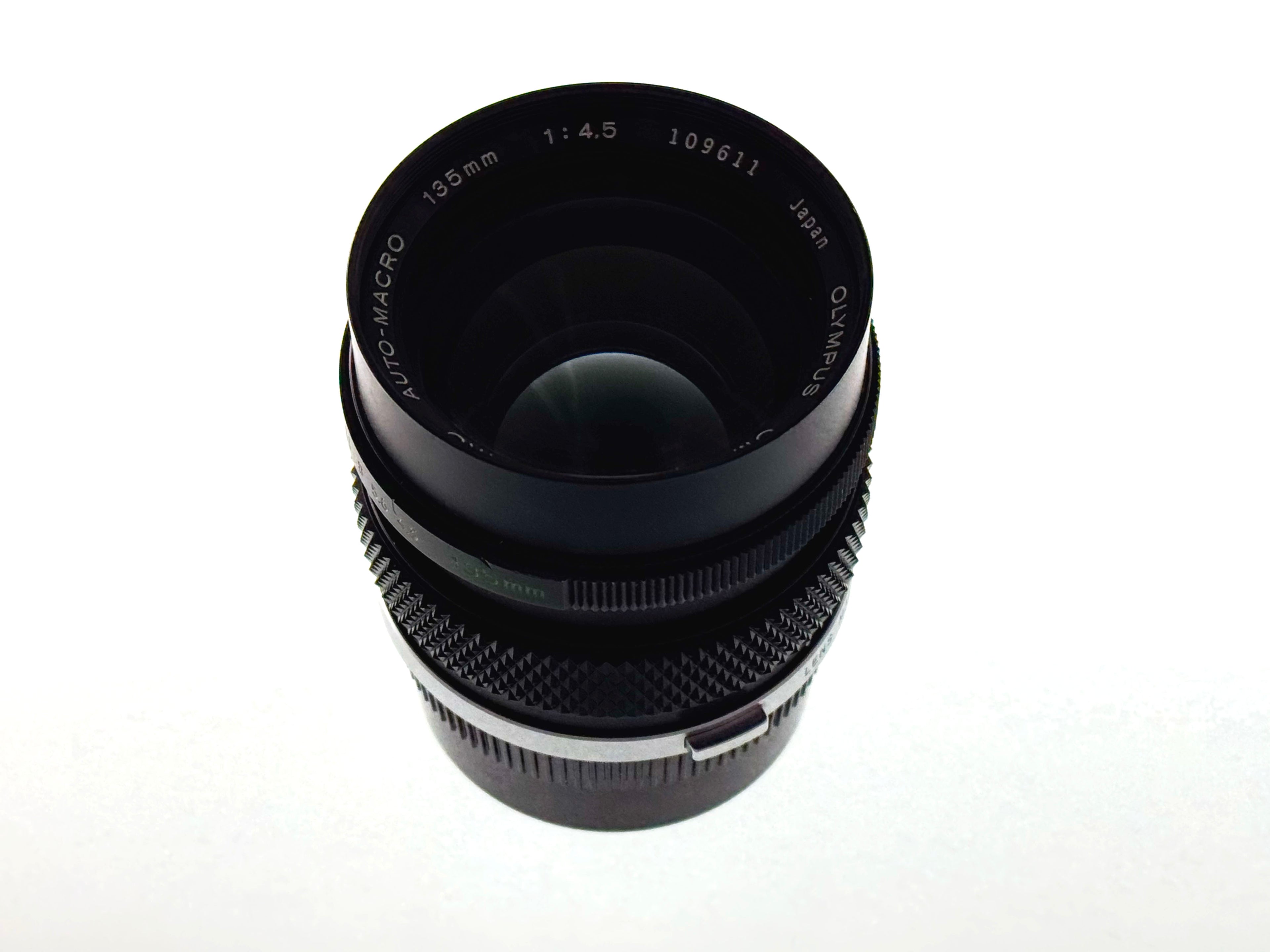 Vintage Olympus Zuiko 135mm F4.5 Macro Lens (Vg)