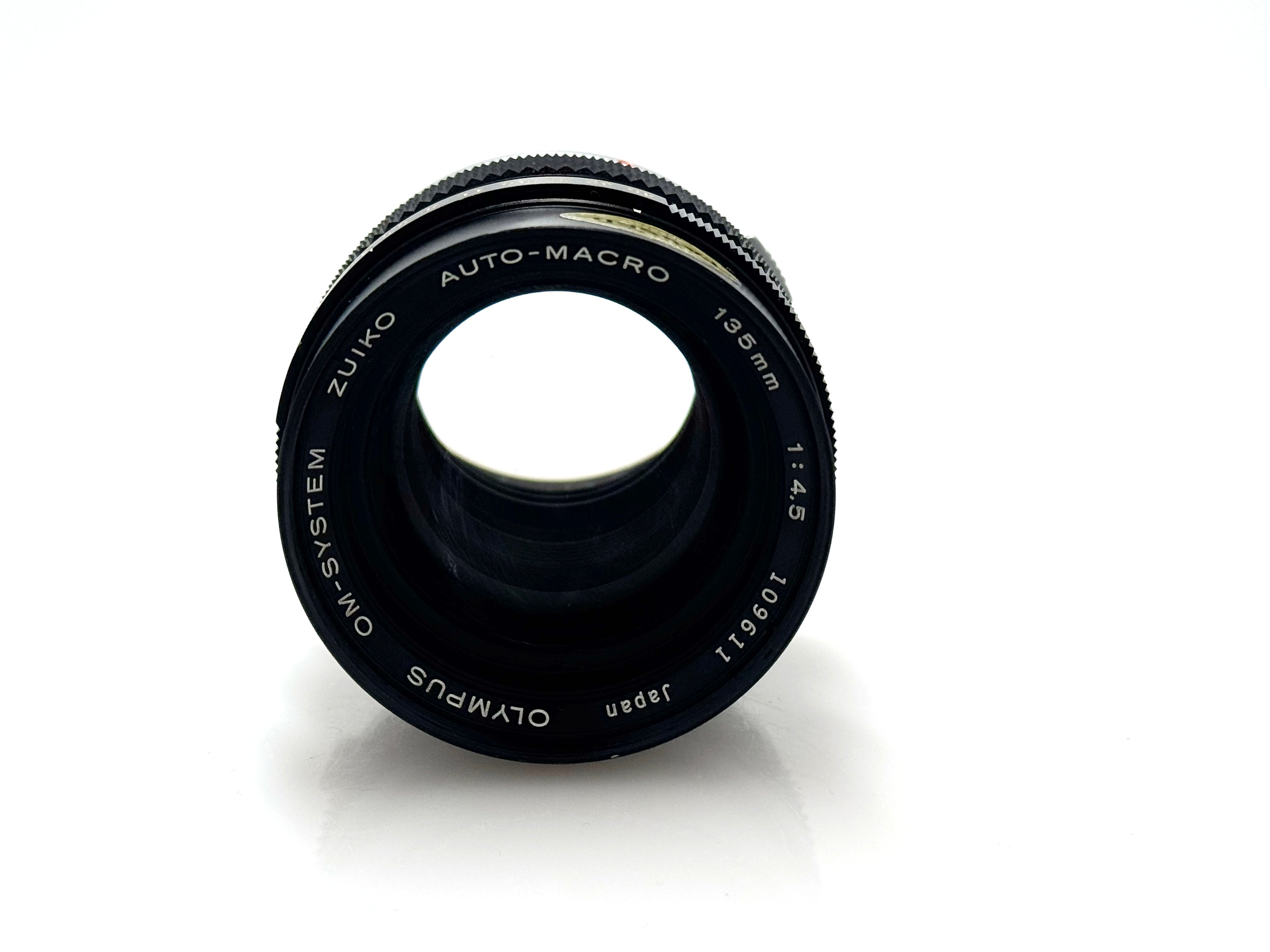 Vintage Olympus Zuiko 135mm F4.5 Macro Lens (Vg)