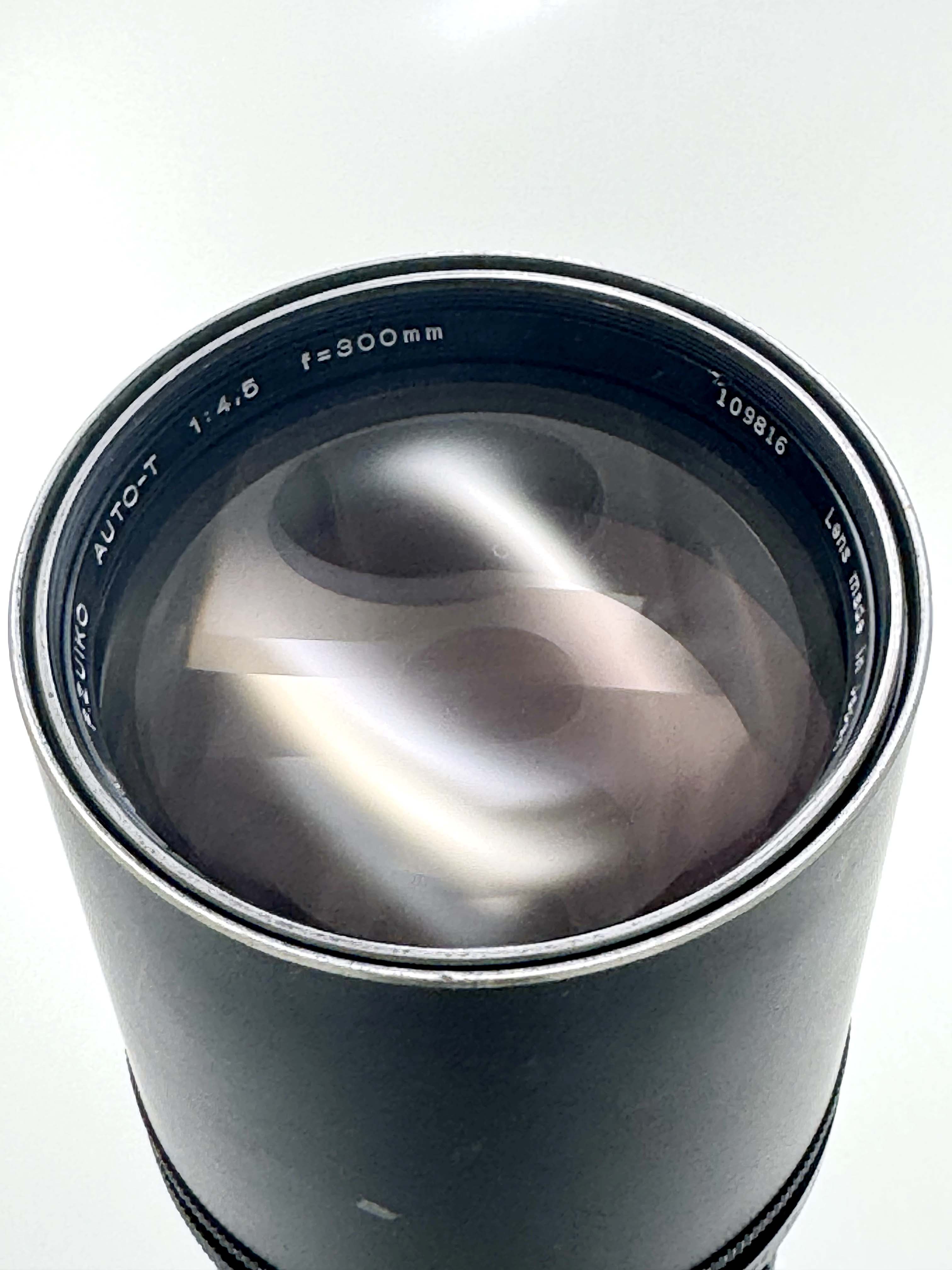 Vintage Olympus 300mm F4.5 Silvernose Telephoto lens (Gd)
