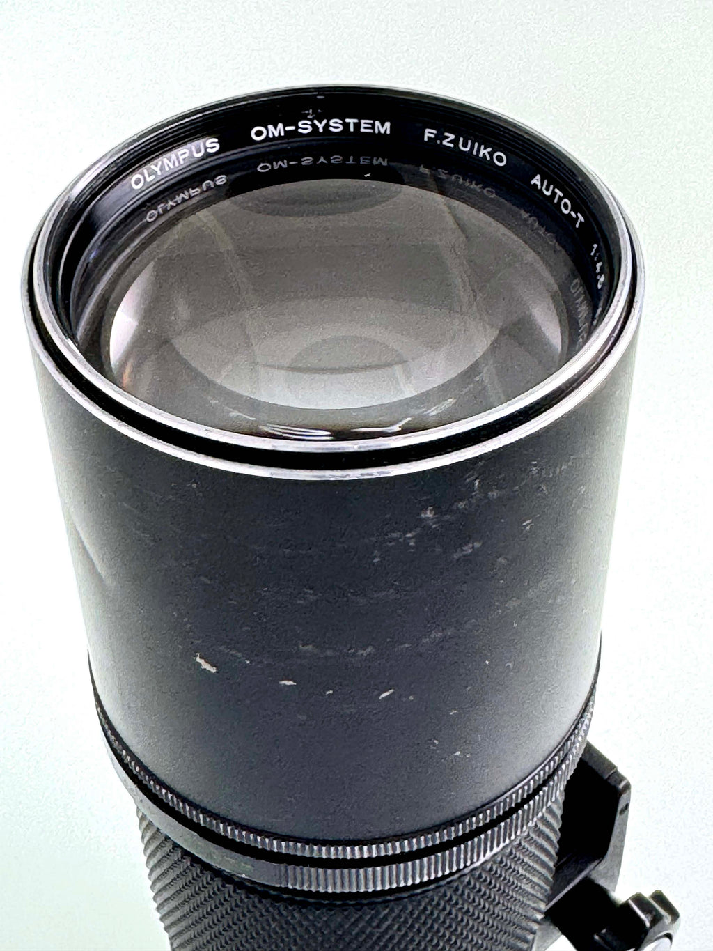 Vintage Olympus 300mm F4.5 Silvernose Telephoto lens (Gd)