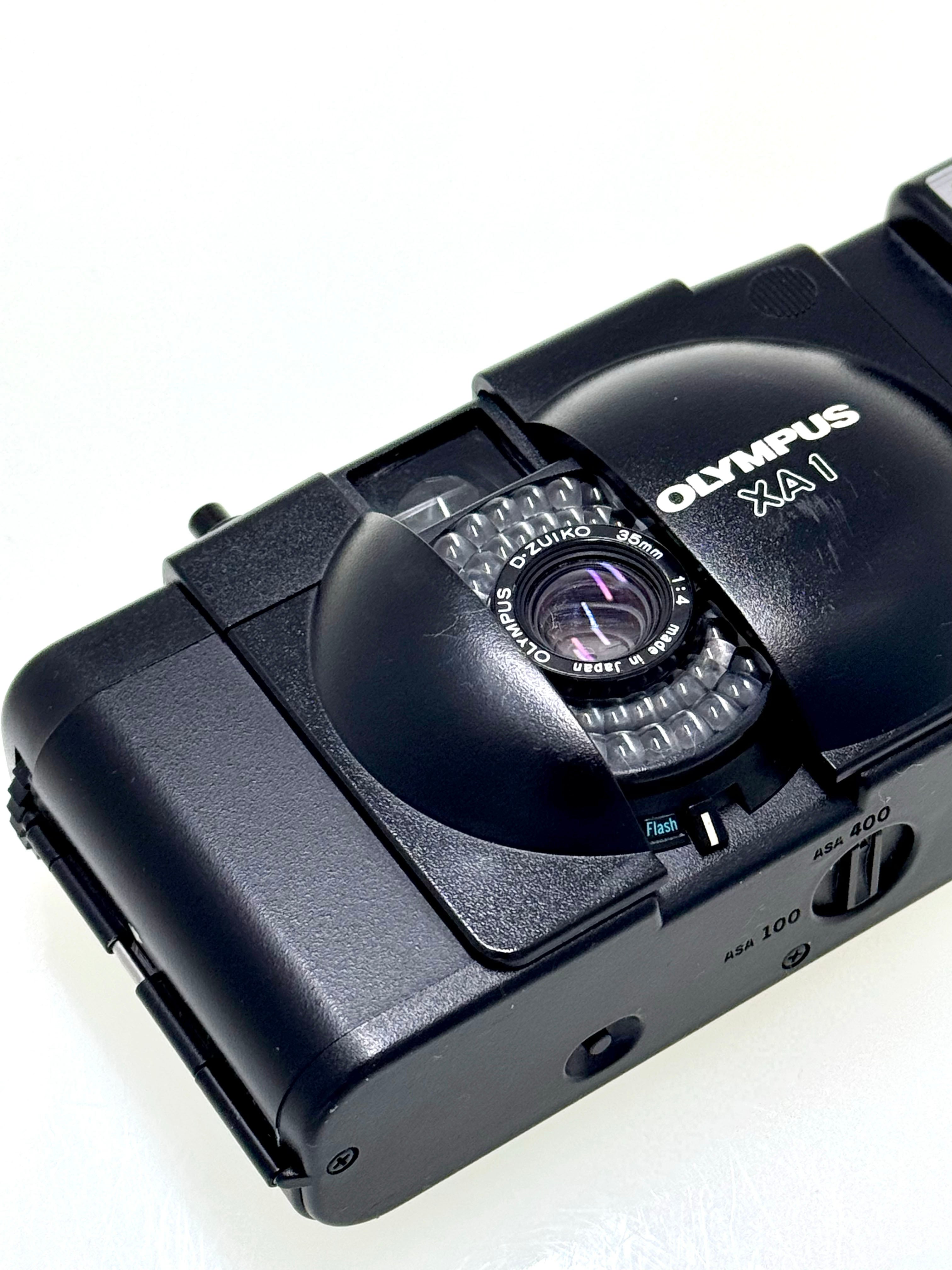 Vintage Olympus XA1 Point and Shoot Camera with A9M Flash (Exc)