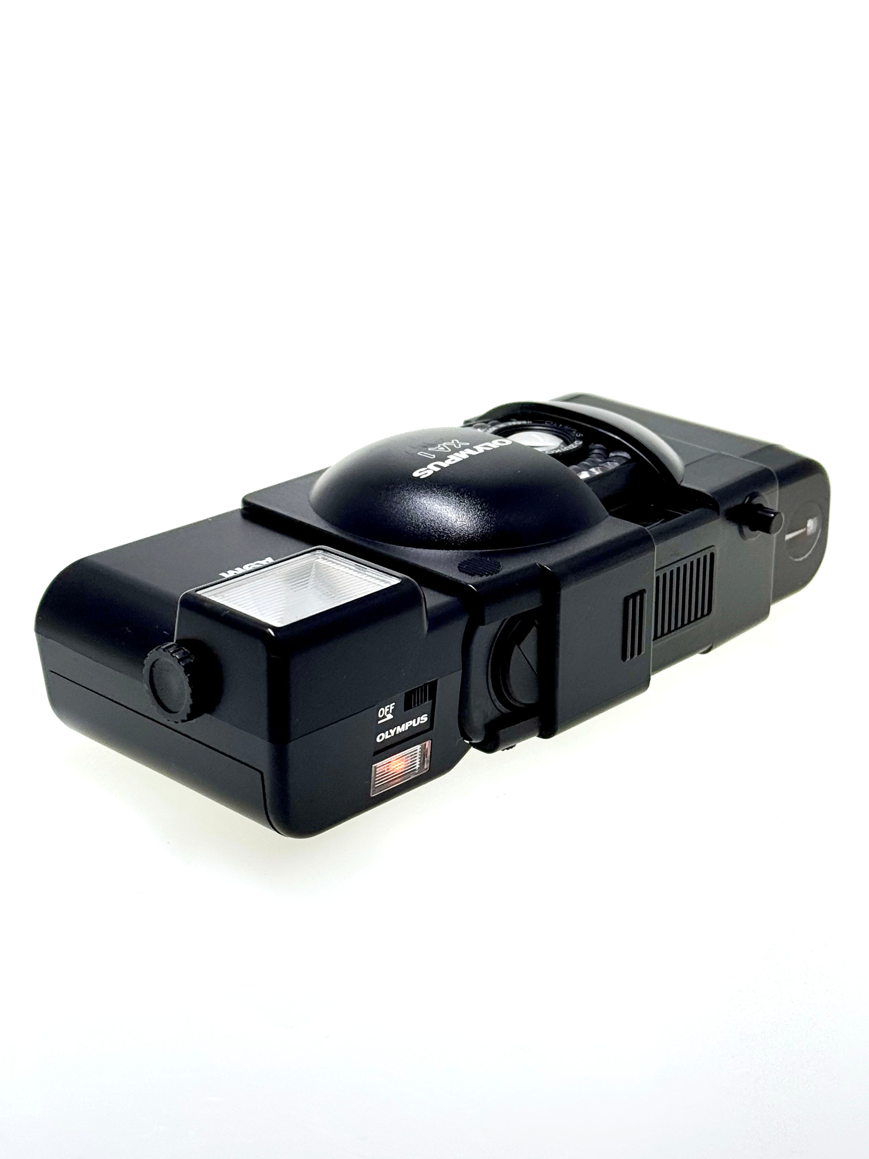 Vintage Olympus XA1 Point and Shoot Camera with A9M Flash (Exc)