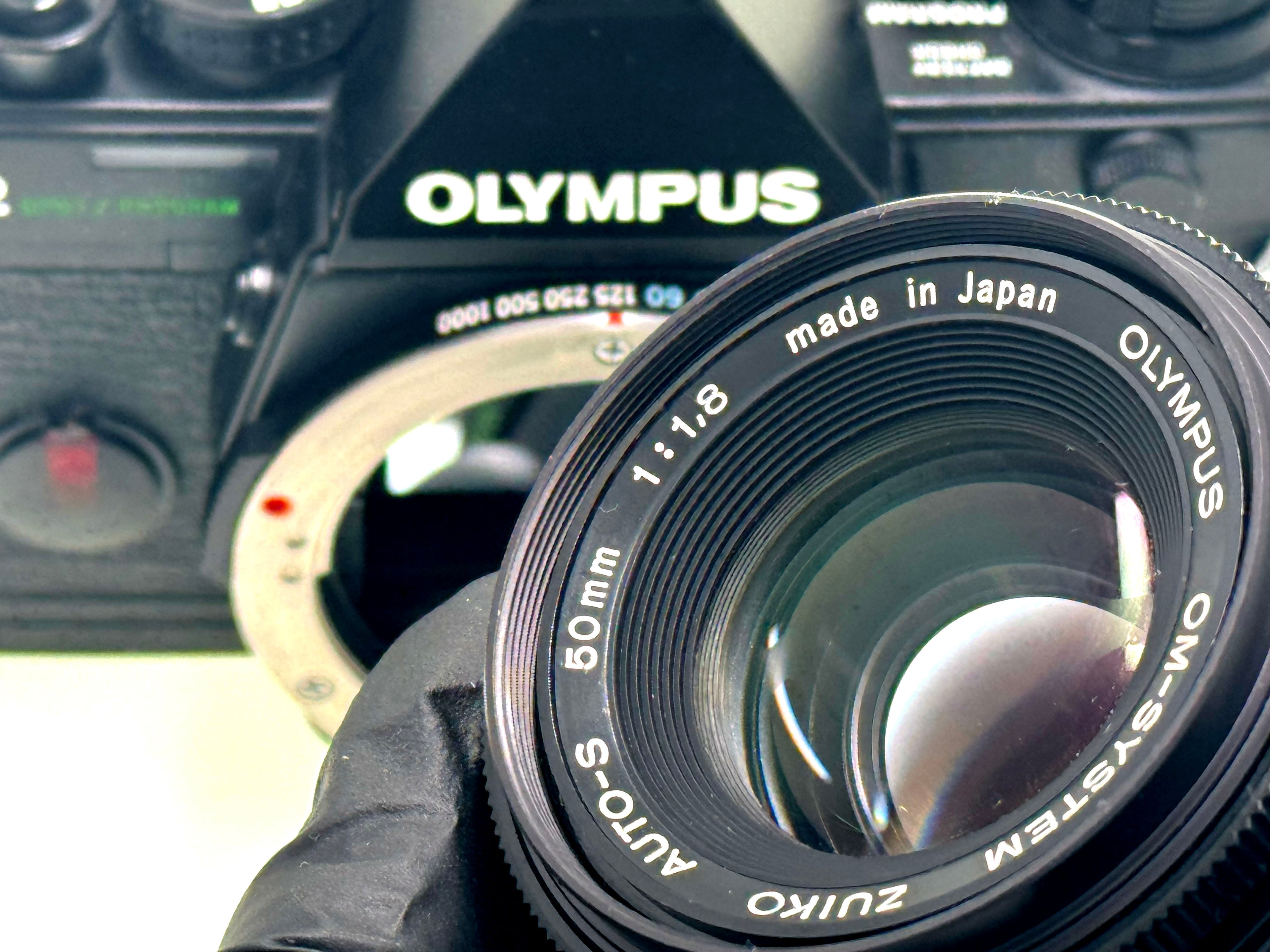Vintage Olympus OM-2 Spot/Program with 50mm F1.8 in near mint (Exc)
