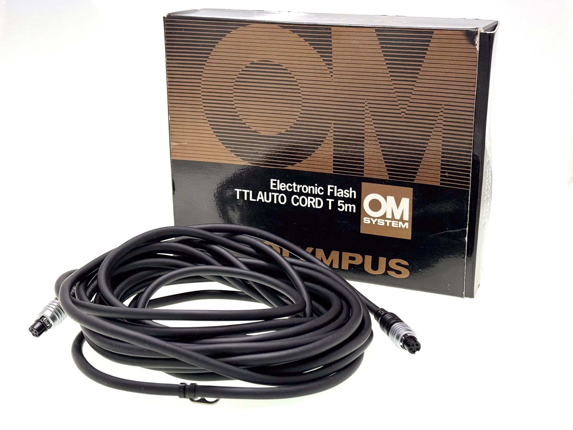 Olympus TTL Auto Cord T 5 metre in Excellent as New Condition