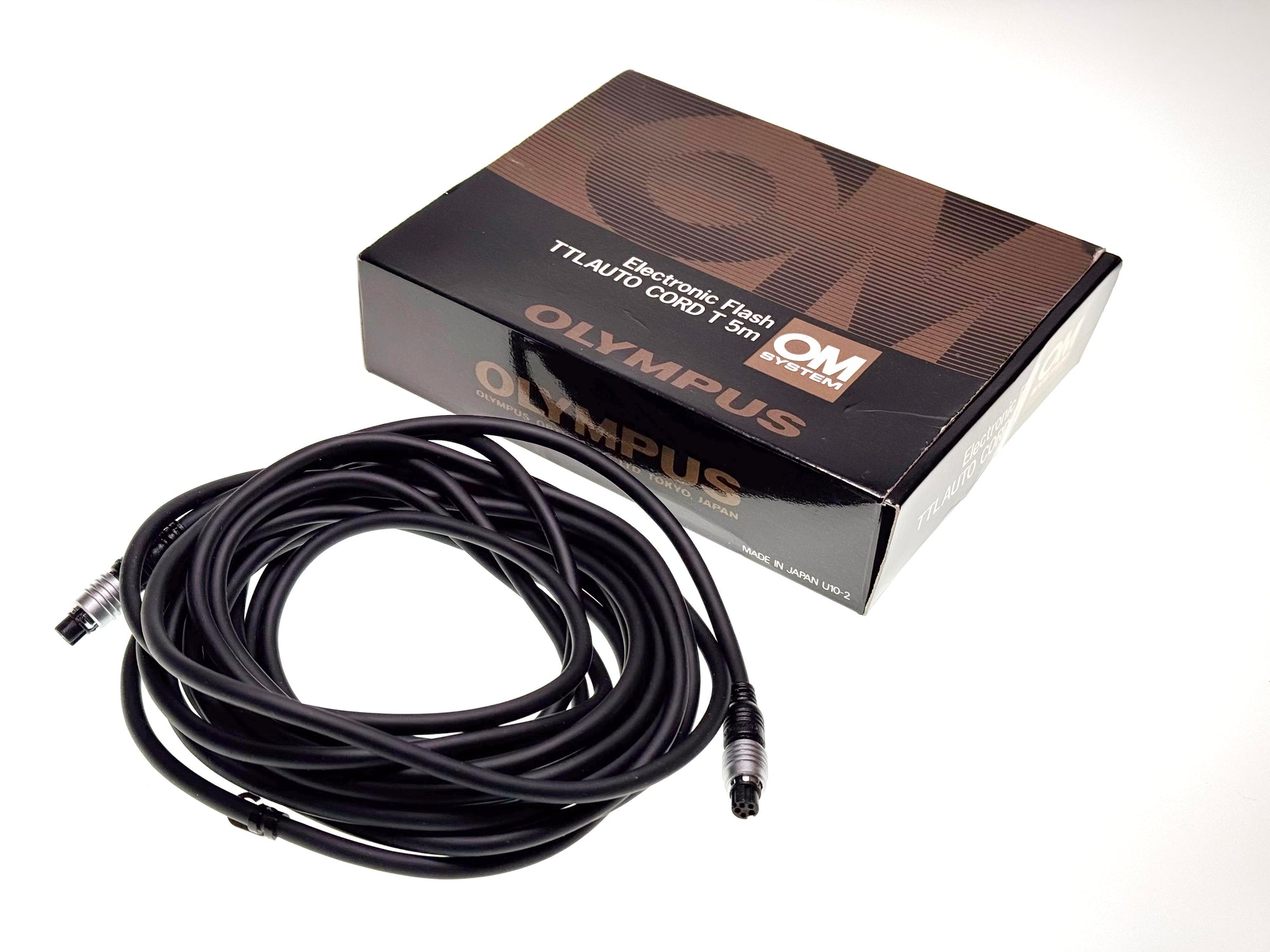 Olympus TTL Auto Cord T 5 metre in Excellent as New Condition