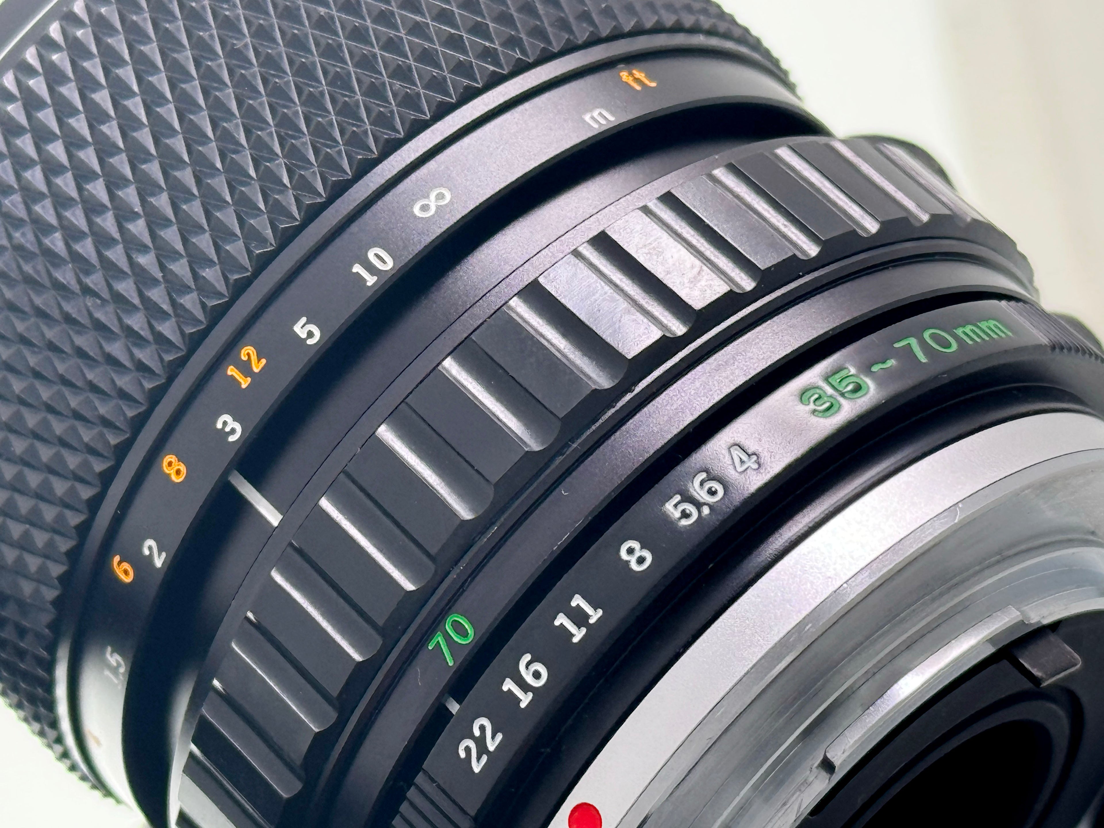 Vintage Olympus OM Zuiko MC 35mm-70mm F4 Zoom Lens (Vg)