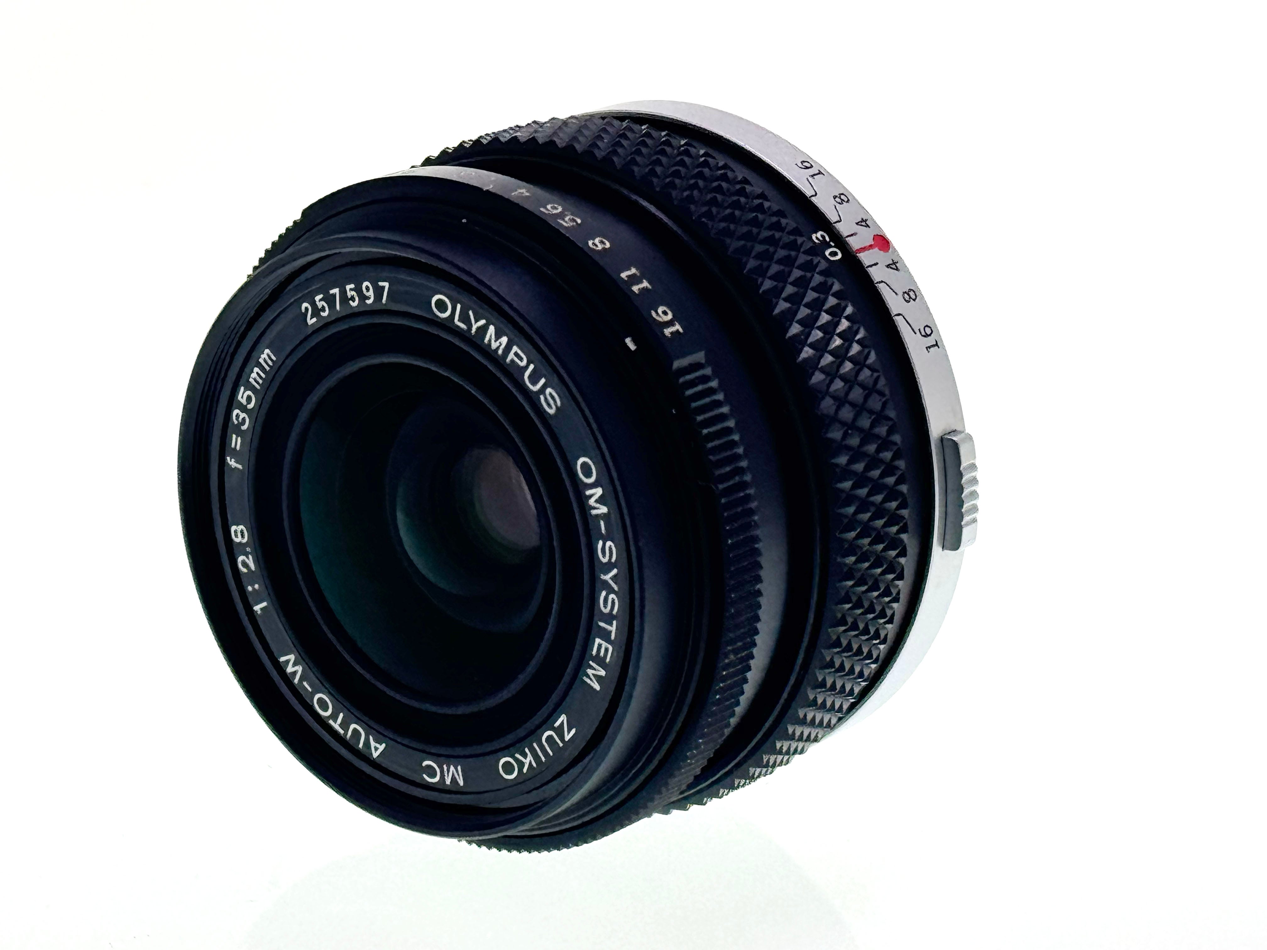 Vintage Olympus Zuiko MC Auto-W 35mm F2.8 Lens (Vg)