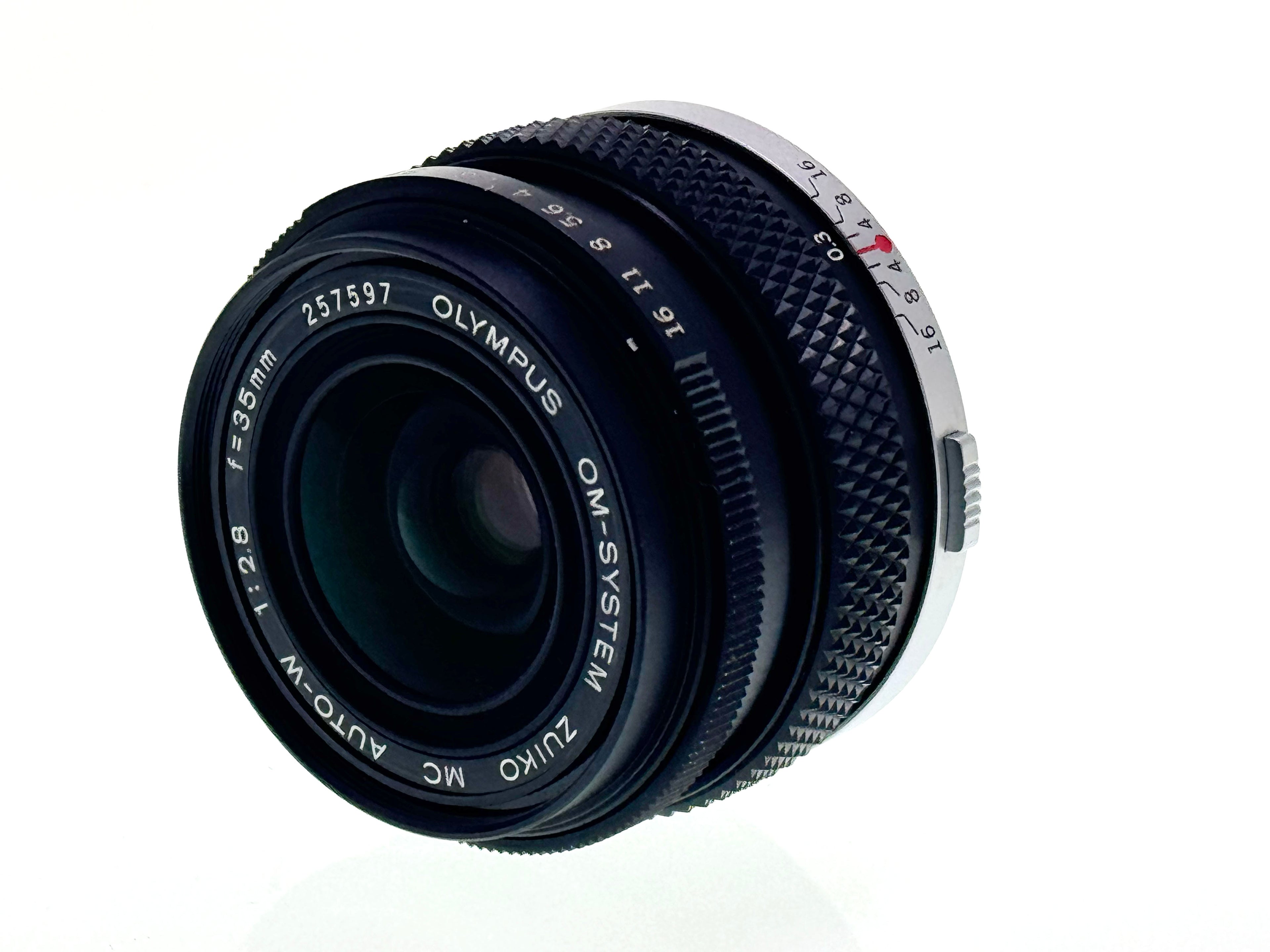 Vintage Olympus Zuiko MC Auto-W 35mm F2.8 Lens (Vg)