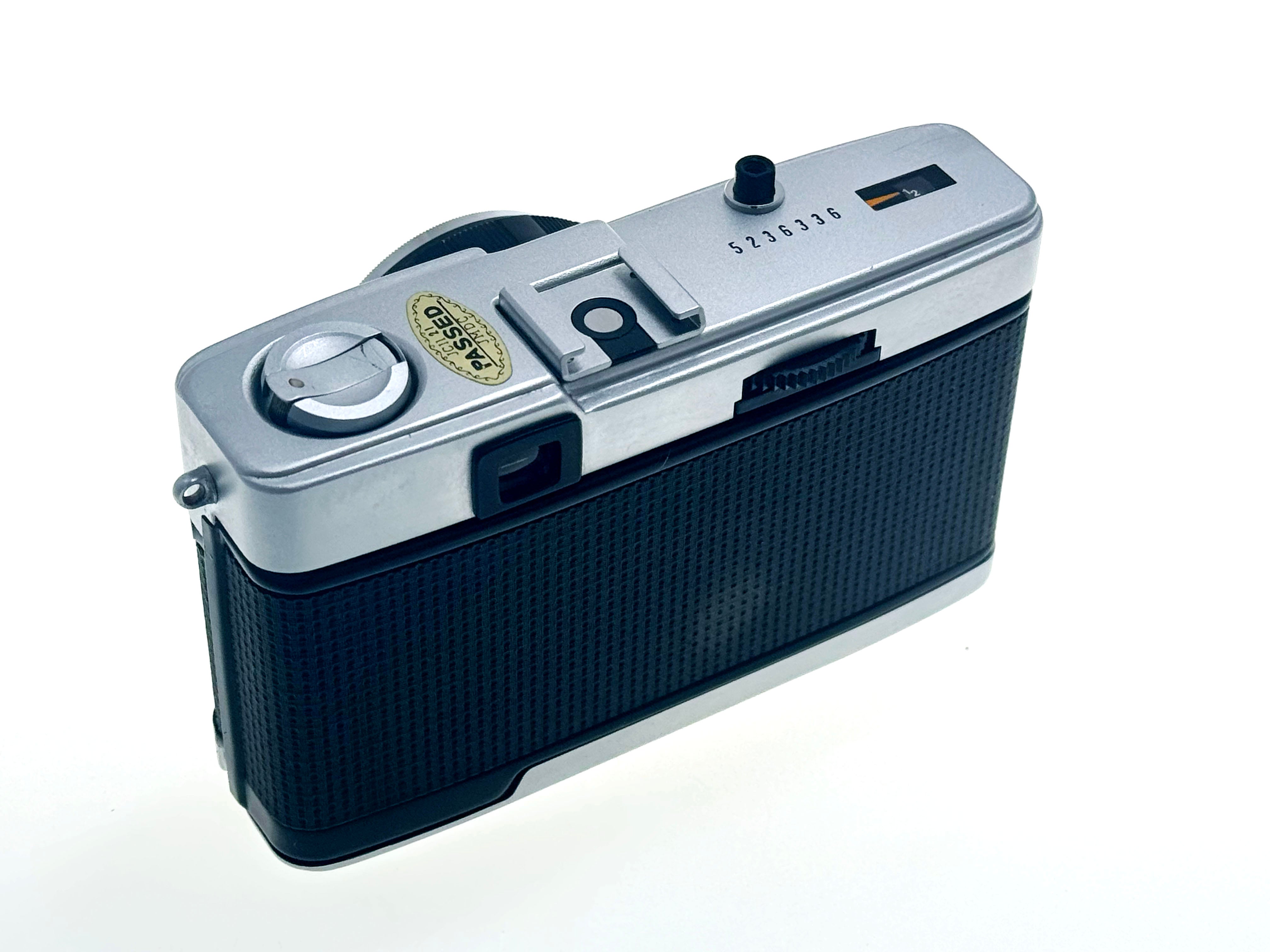 Vintage Olympus Trip 35 - Iconic Camera. (Gd)