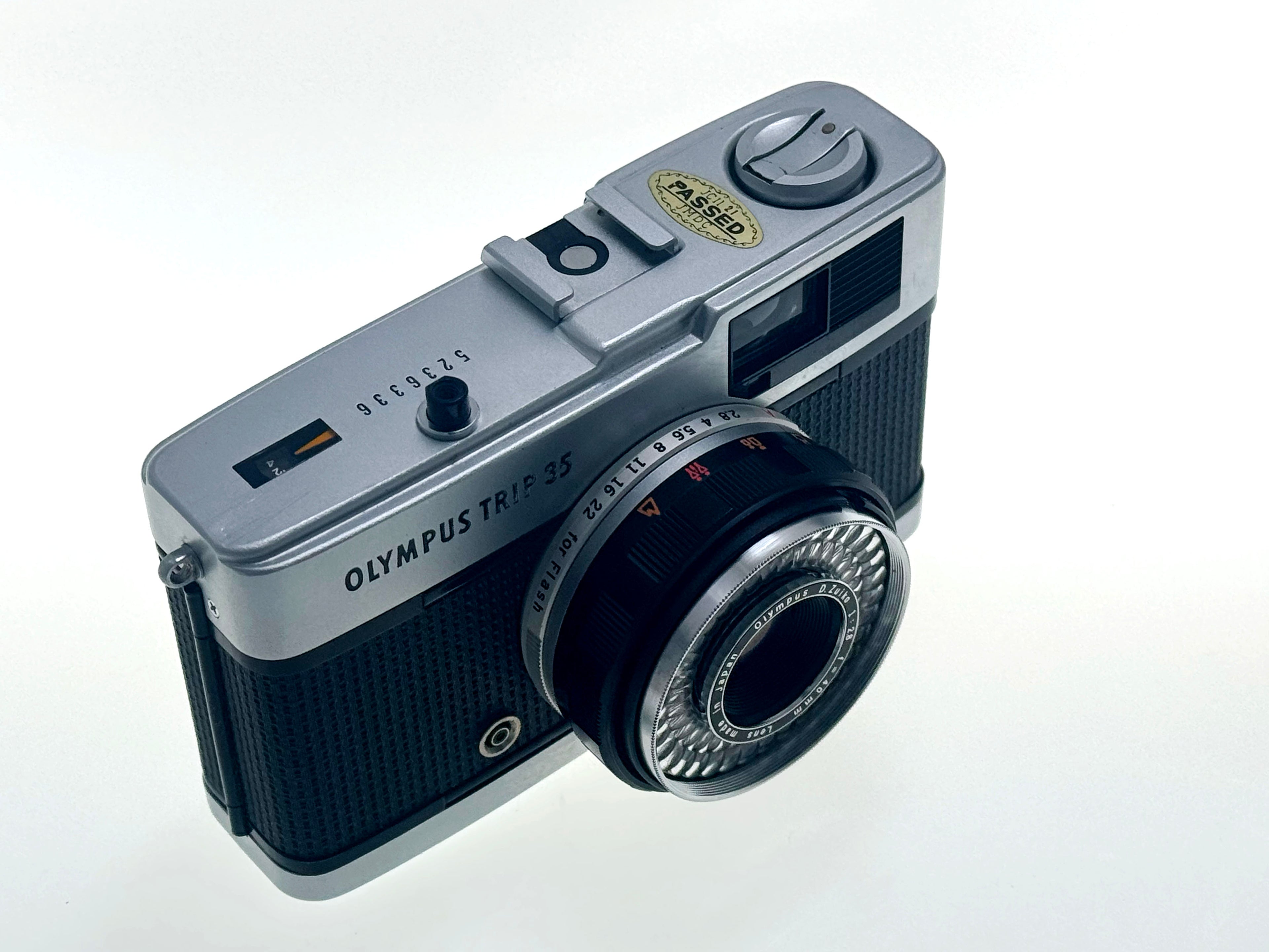 Vintage Olympus Trip 35 - Iconic Camera. (Gd)