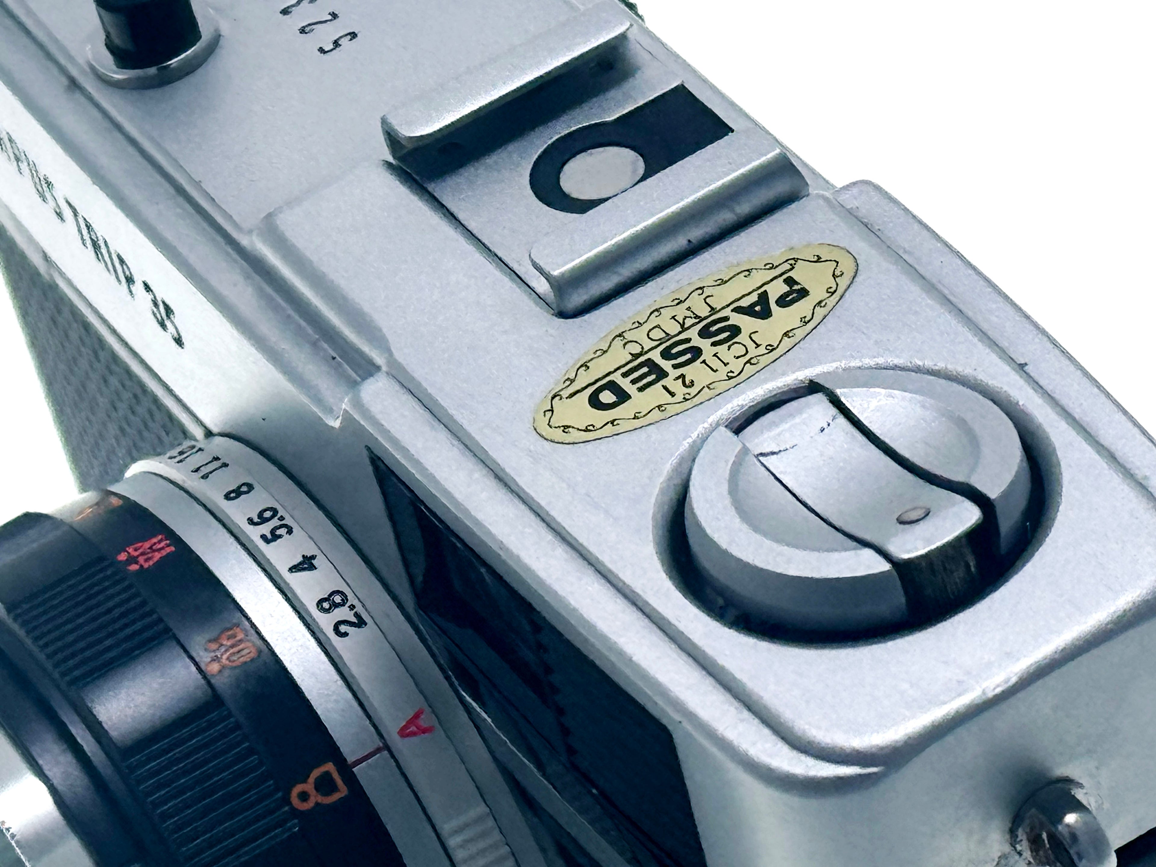 Vintage Olympus Trip 35 - Iconic Camera. (Gd)