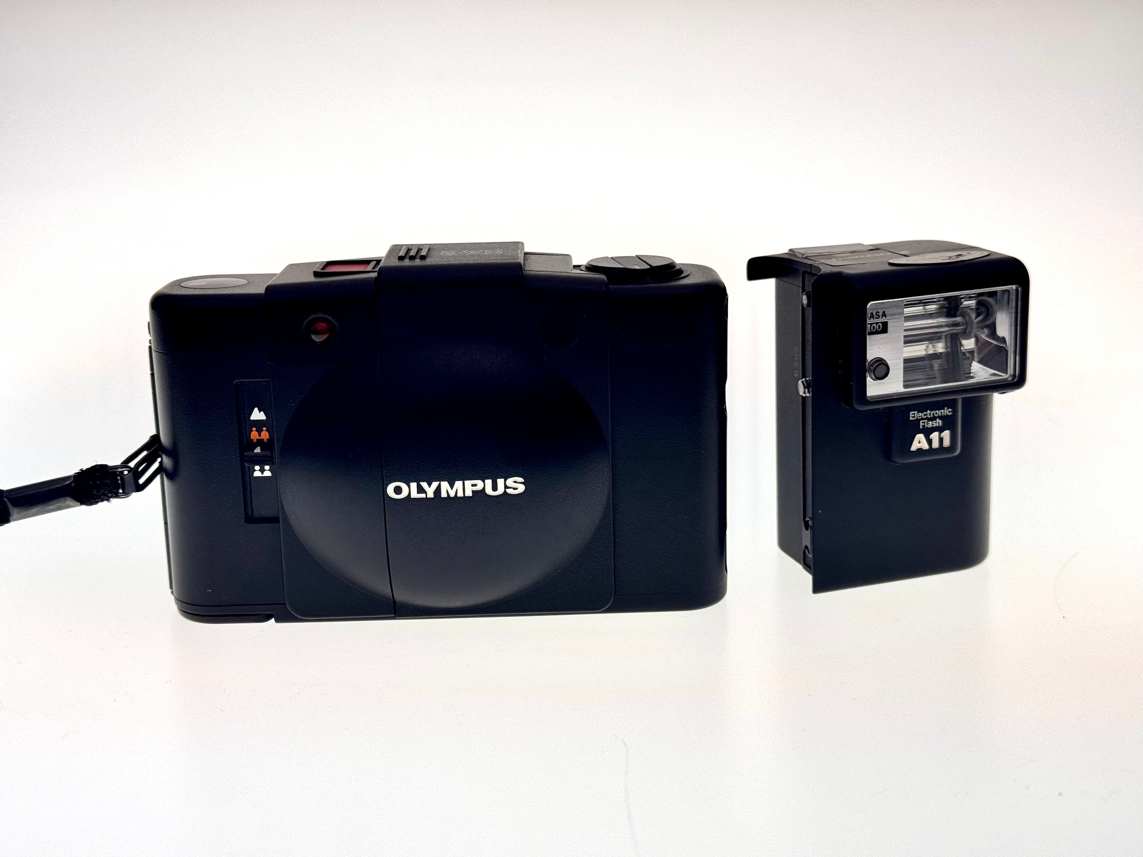 Vintage Olympus XA2 Kit with A11 Flash in stunning condition (Exc)