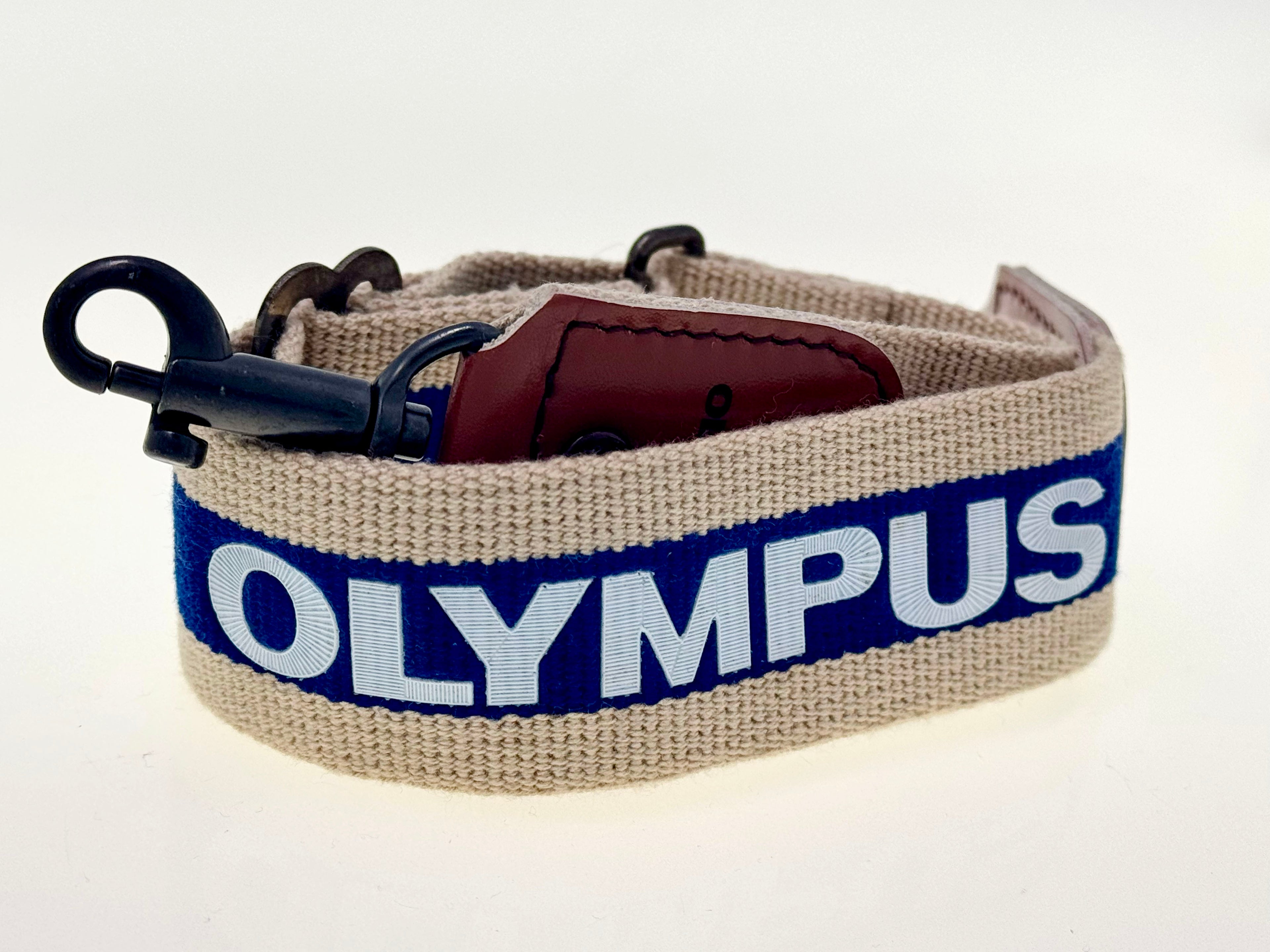 Olympus Brand New Condition Hunter Strap (Mint)