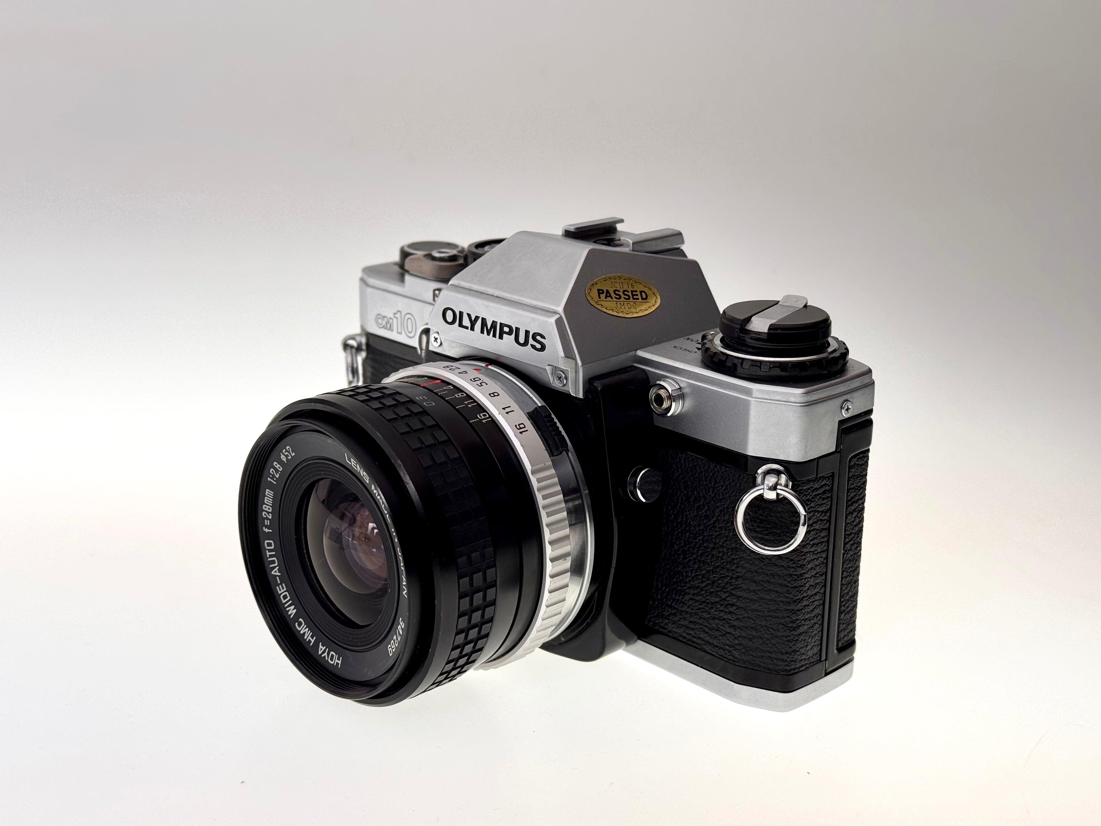 Vintage Olympus OM10 with Hoya HMC 28mm F2.8 Lens (Vg)