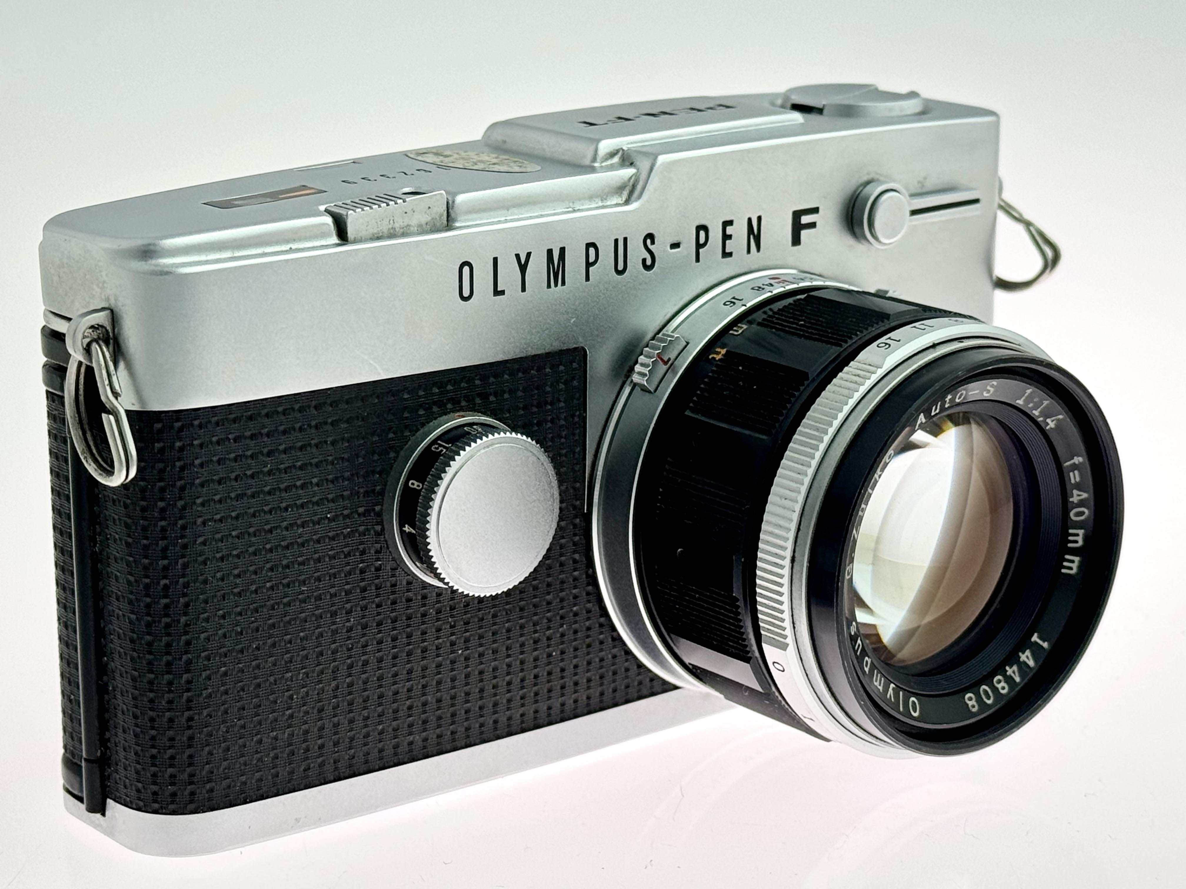 Vintage Chrome Olympus Pen FT Half-Frame Film Camera (Exc) with G