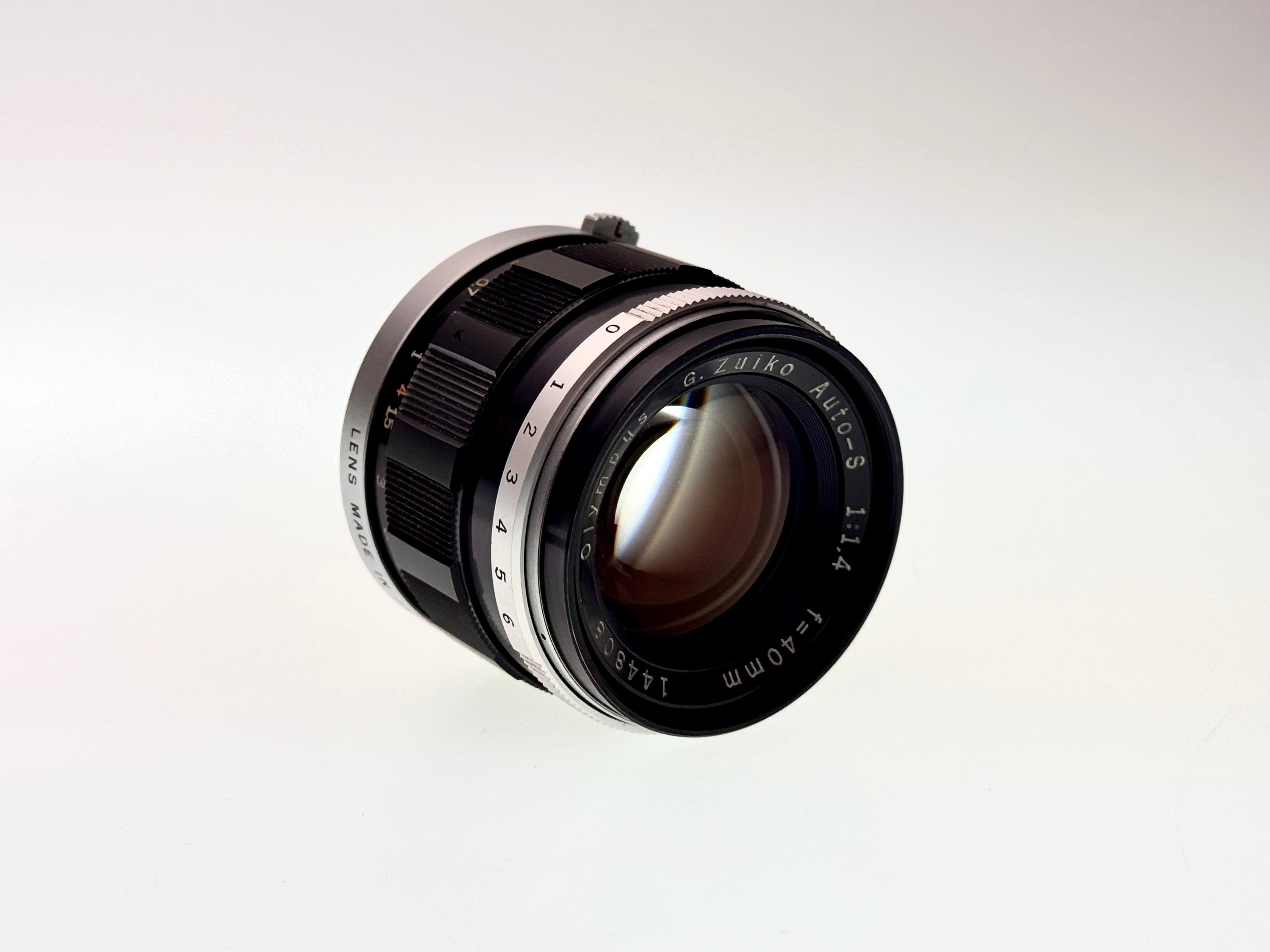 Vintage Olympus G.Zuiko Auto-S 40mm f/1.4 (Pen F Mount) - Ultra-Fast Classic