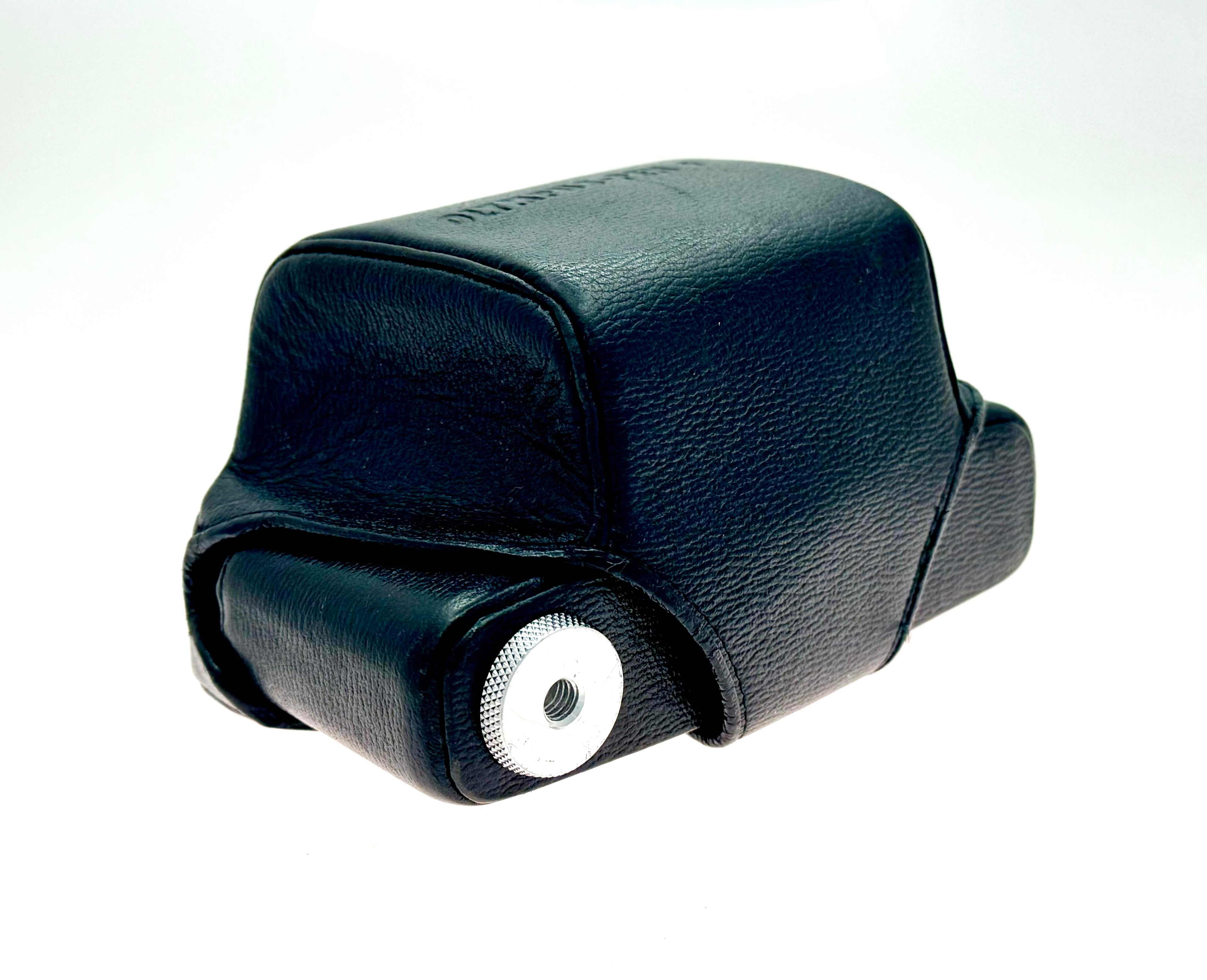 Vintage Olympus Genuine leather Case for Pen F 35mm camera. (Vg)