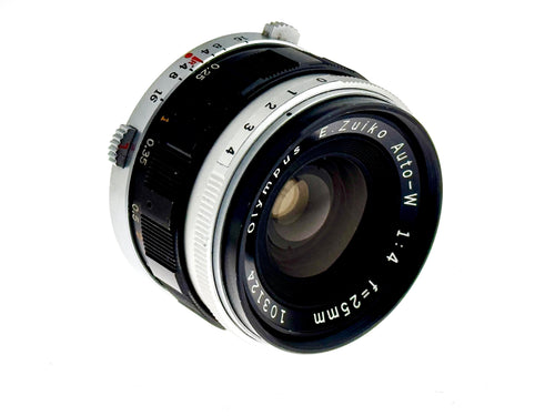 Olympus E.Zuiko 25mm F4 Pen wide angle lens (Exc)