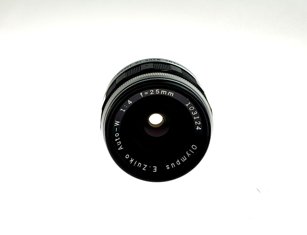 Olympus E.Zuiko 25mm F4 Pen wide angle lens (Exc)