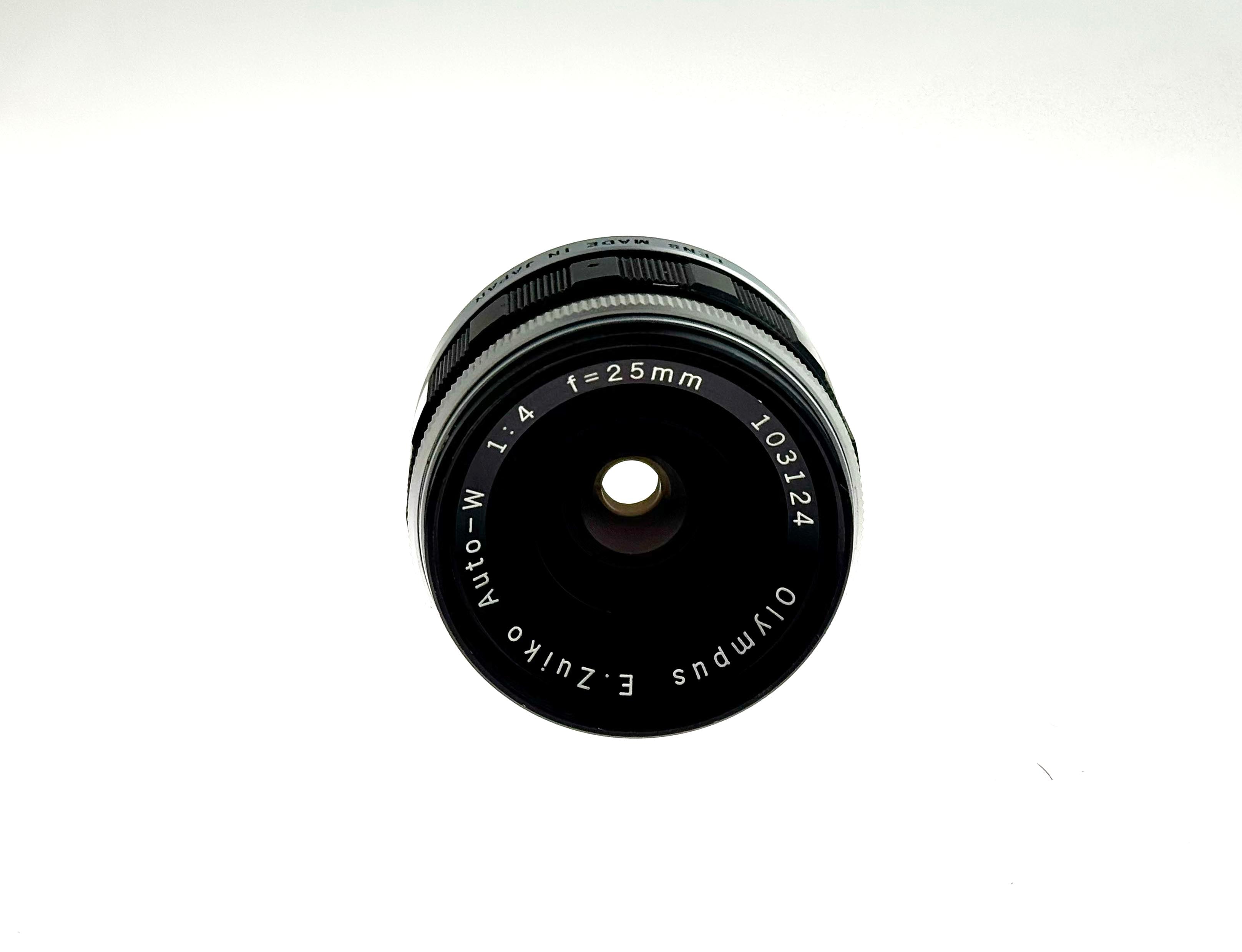 Olympus E.Zuiko 25mm F4 Pen wide angle lens (Exc)