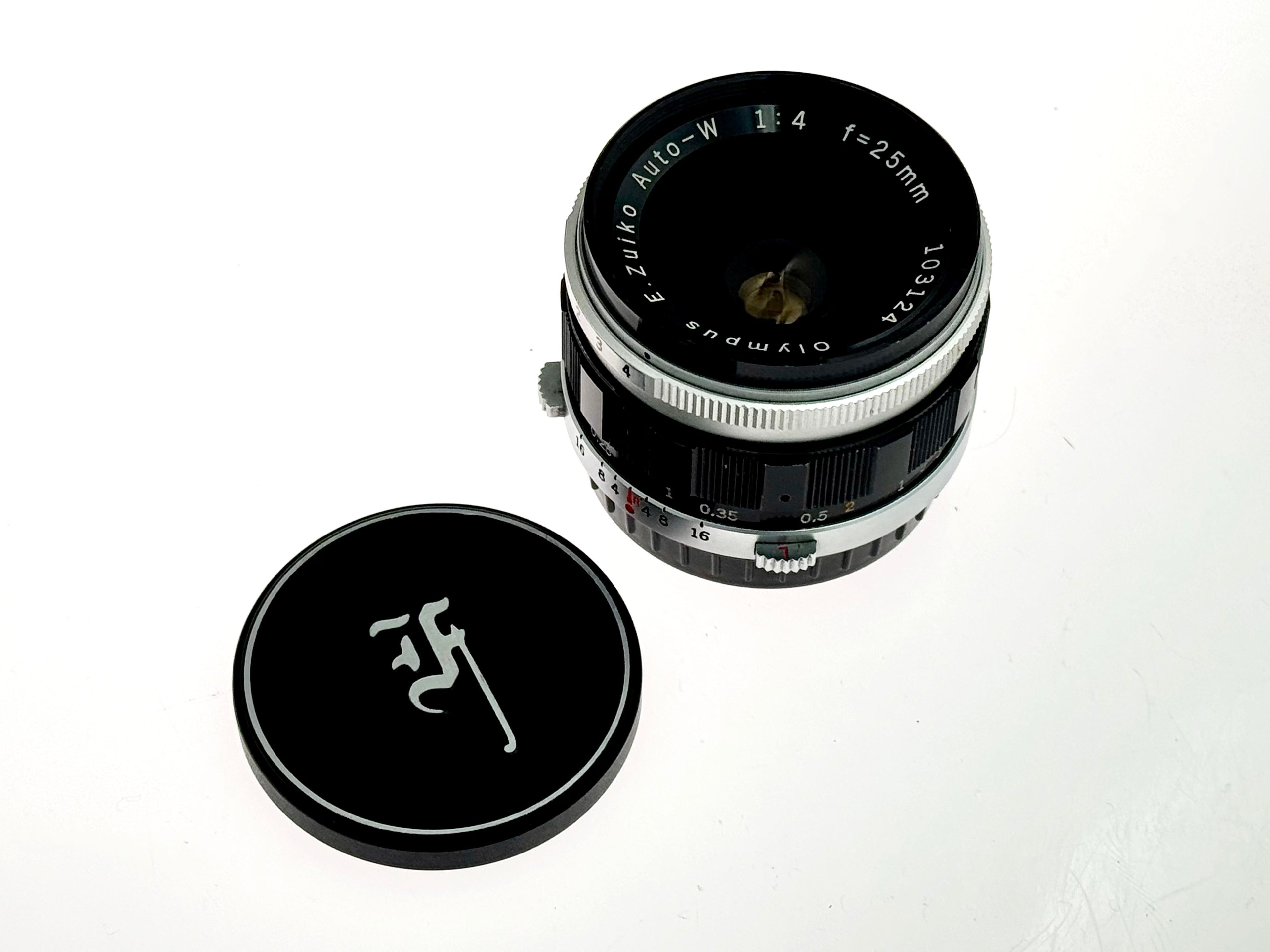 Olympus E.Zuiko 25mm F4 Pen wide angle lens (Exc)