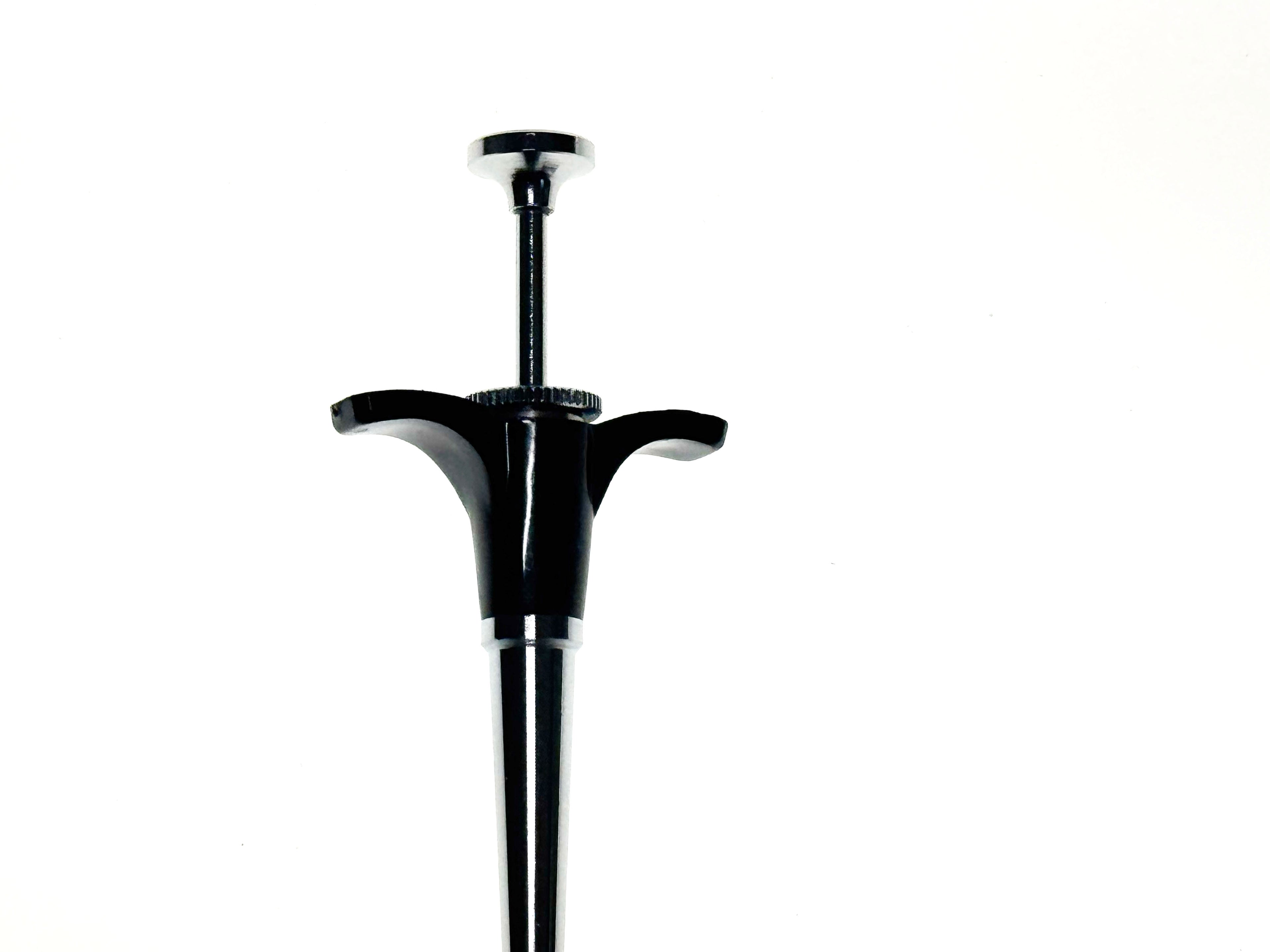 35cm Bright Red Cable Release Fits Olympus OM series and Pen Series cameras (Vg)