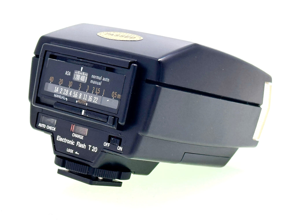 Vintage Olympus T20 Flash boxed (Vg)